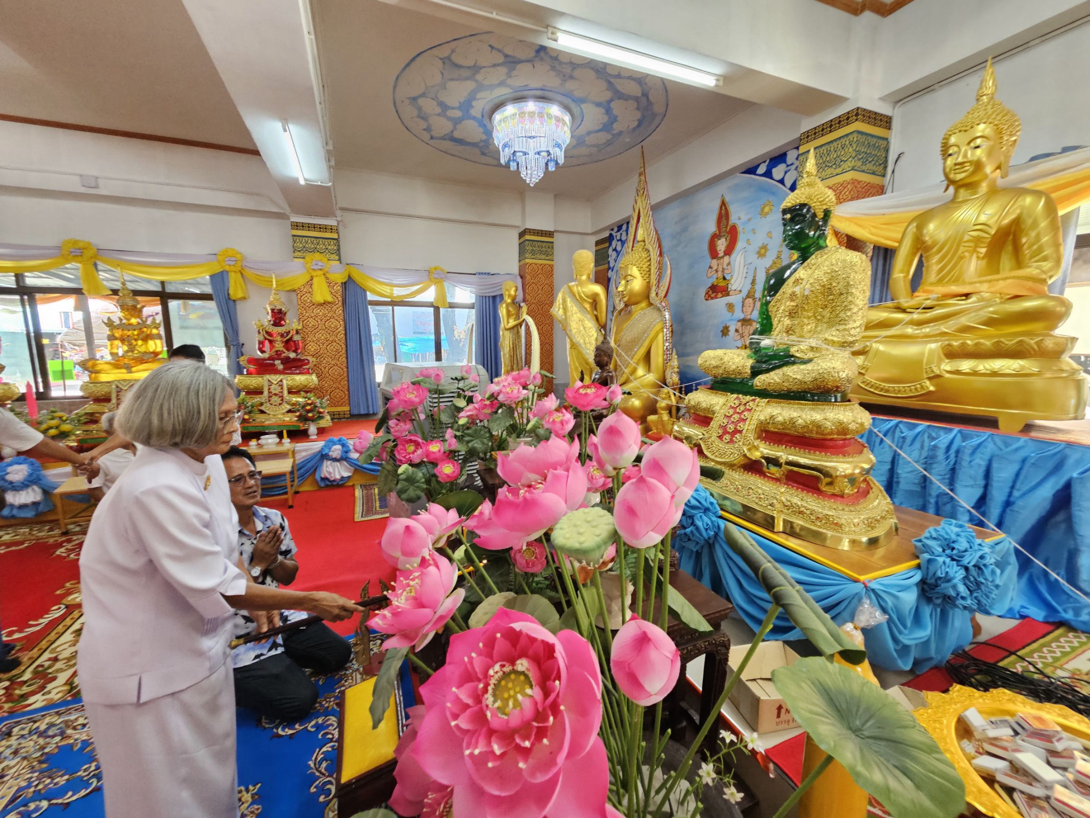 ภาพร่วมพิธีกรรมวัดหนองสีดา