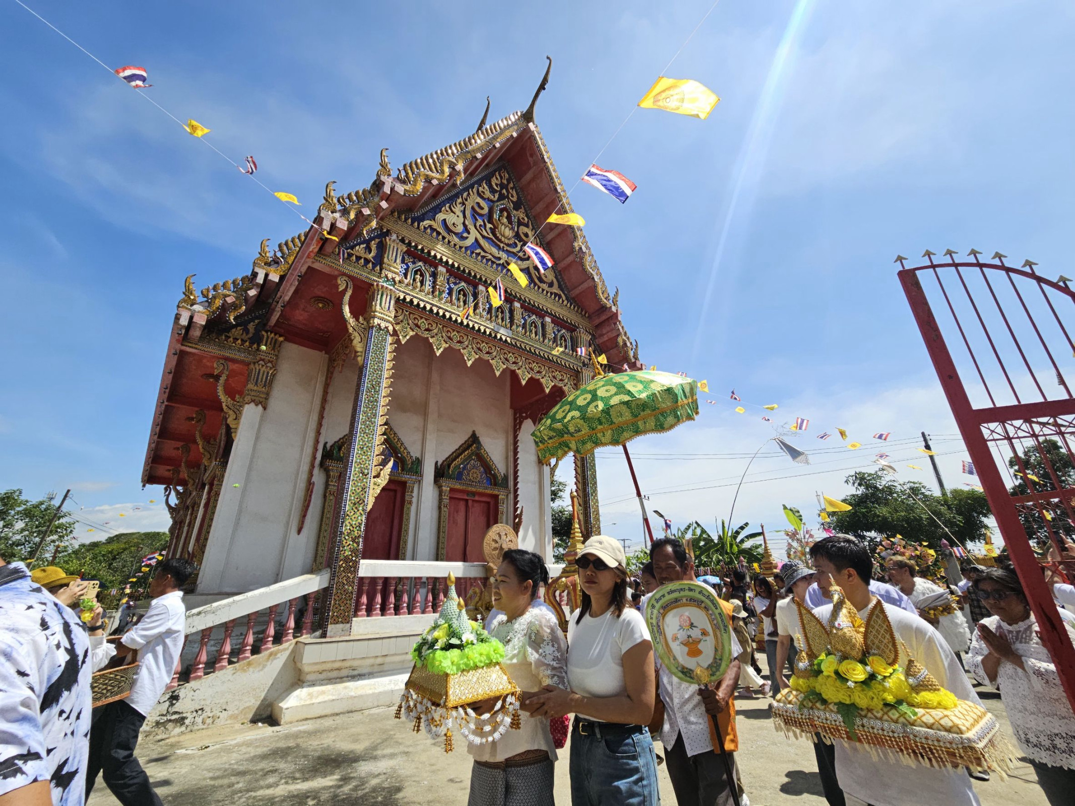 ภาพร่วมพิธีกรรมวัดหนองสีดา