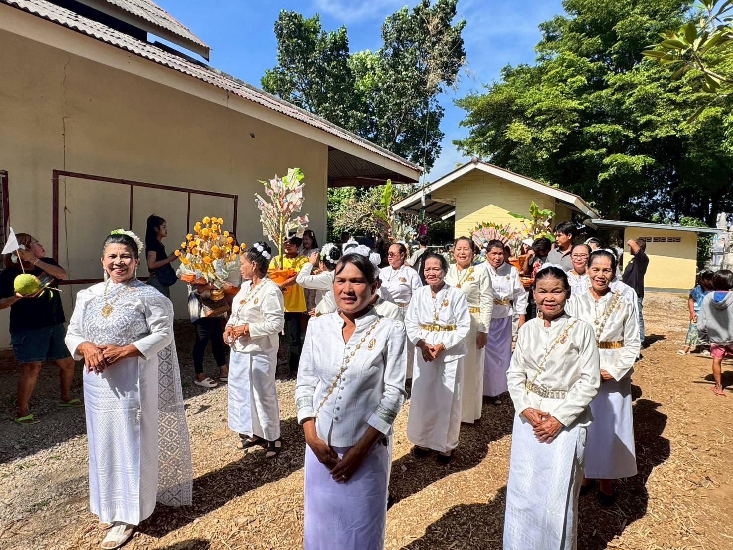 ภาพร่วมพิธีกรรมวัดท่าเสา