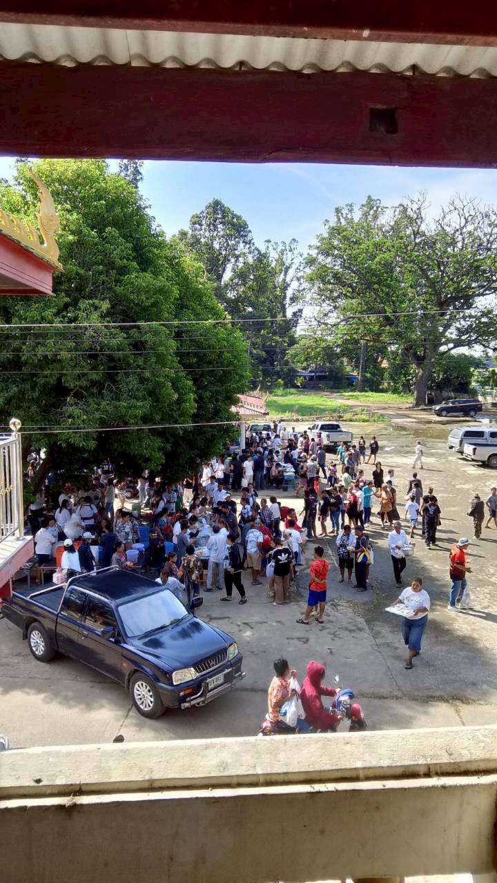 ภาพร่วมพิธีกรรมวัดเก้าชั่ง