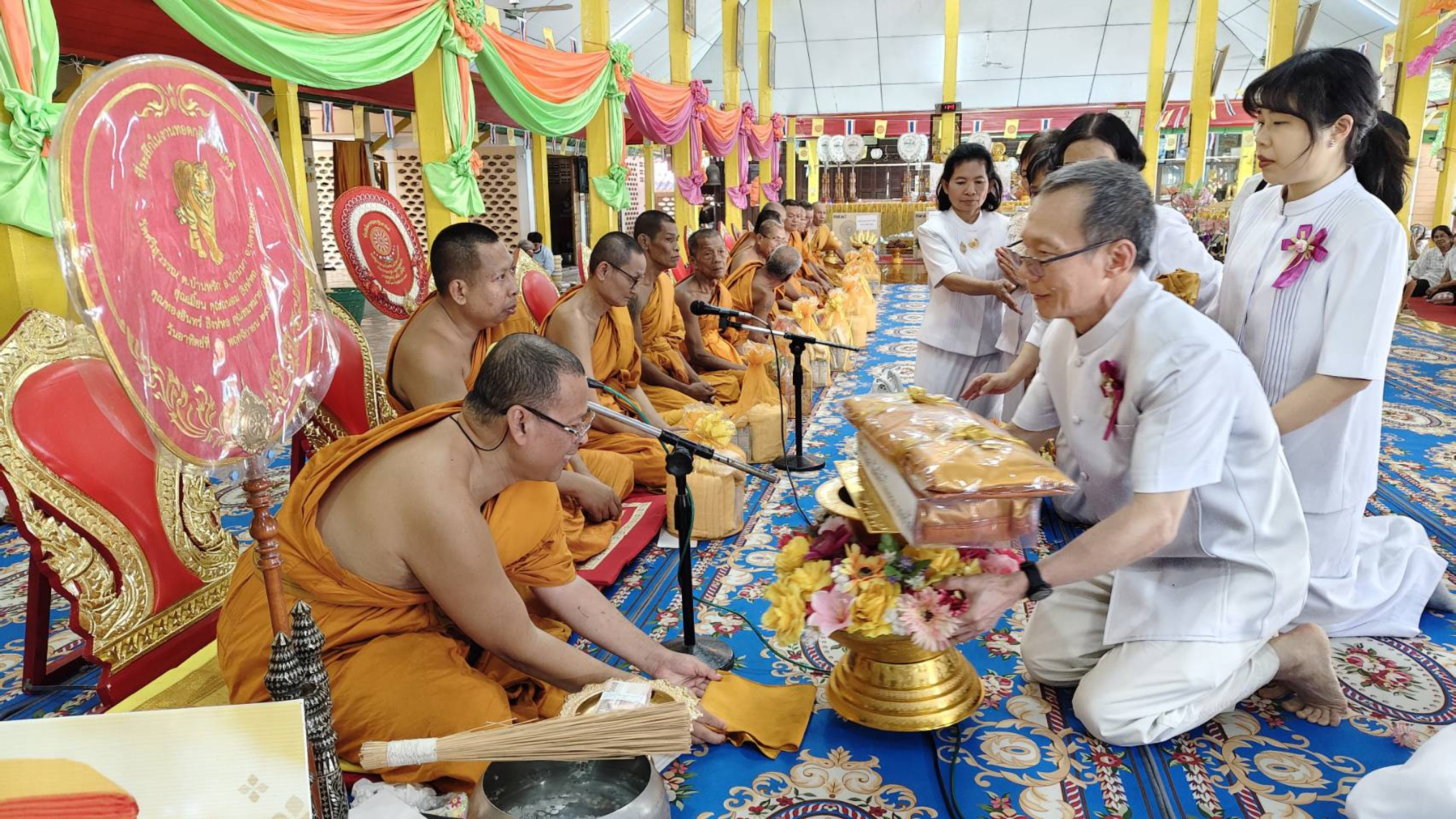 ภาพร่วมพิธีกรรมวัดศรีสุวรรณ