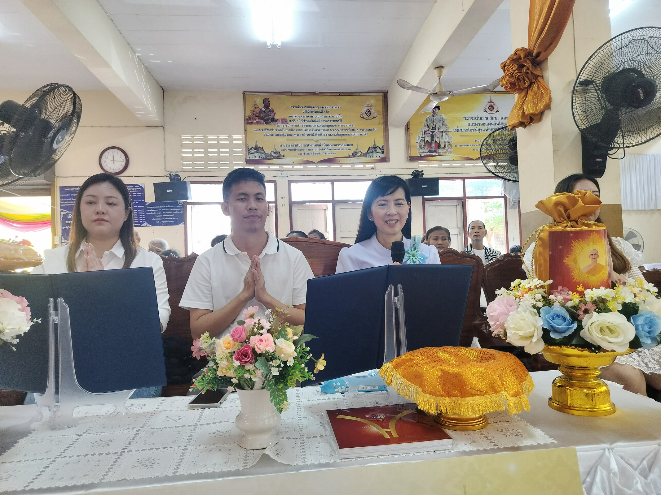 ภาพกล่าวคำถวายกฐินวัดอินทร์ประชาราษฎร์