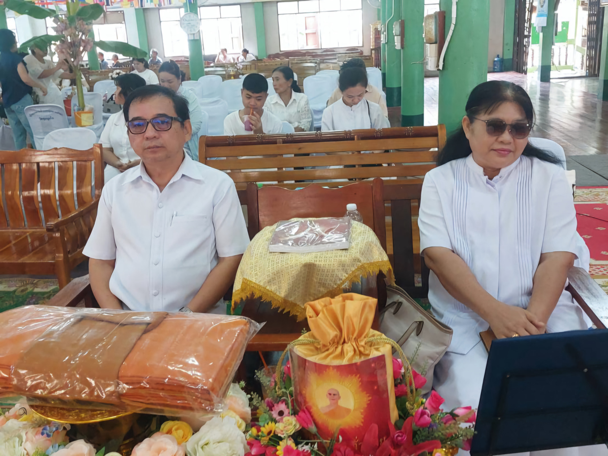 ภาพร่วมพิธีกรรมวัดชุมนุมใน