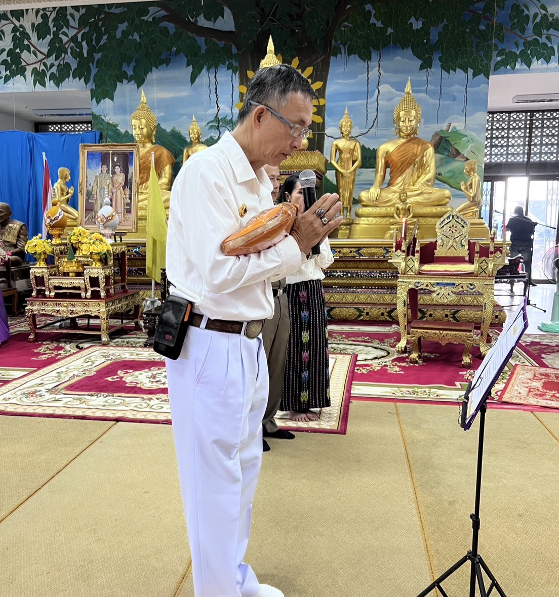 ภาพกล่าวคำถวายกฐินวัดนิโรธสังฆาราม