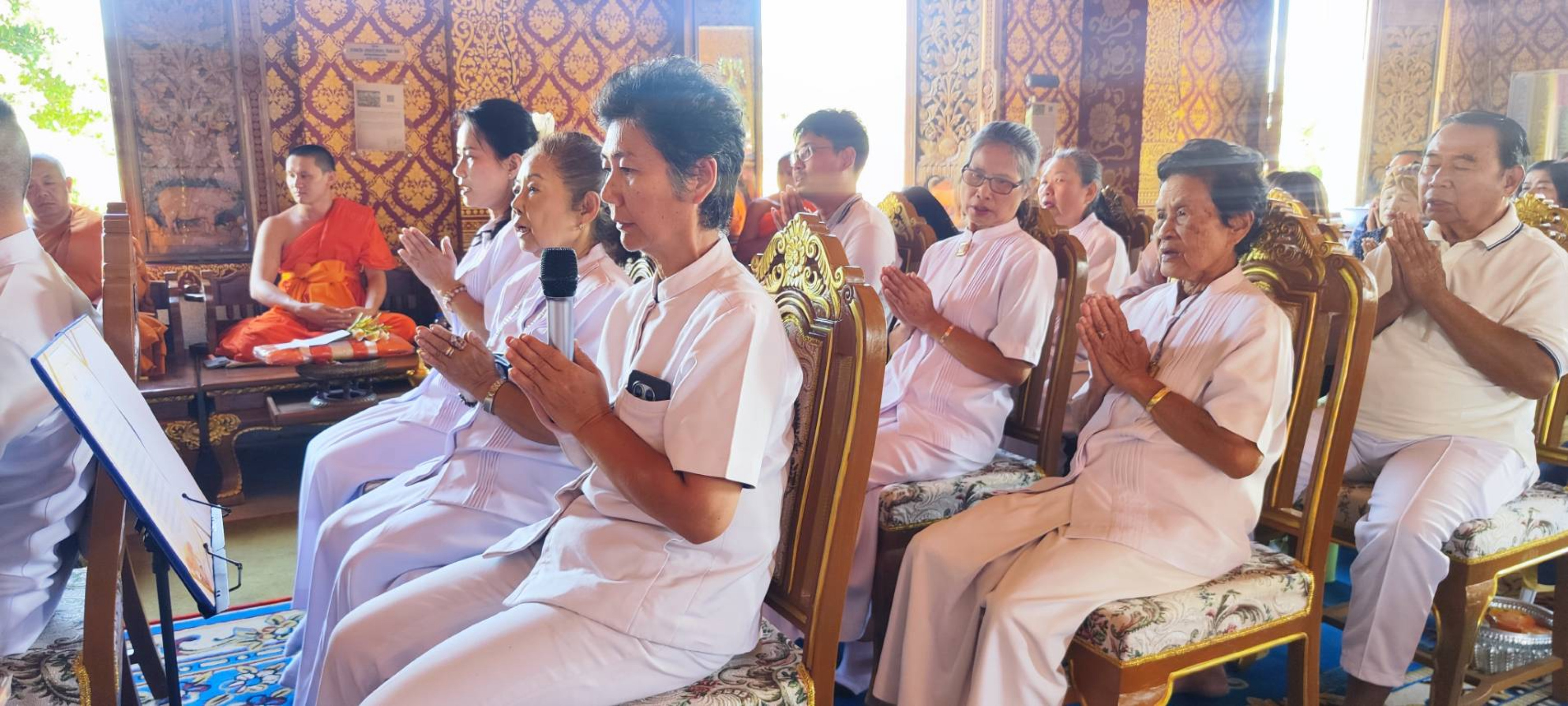 ภาพร่วมพิธีกรรมวัดหนองยาว