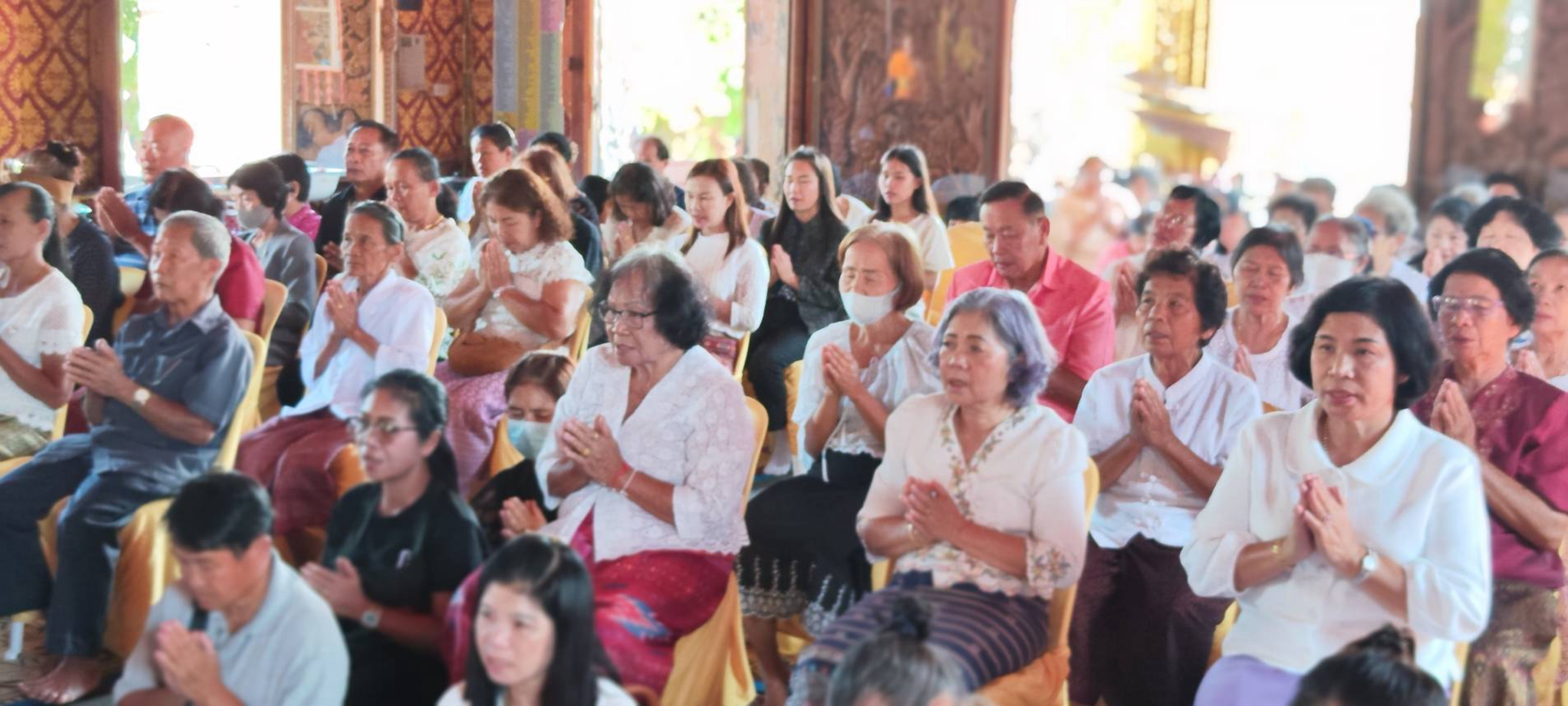 ภาพร่วมพิธีกรรมวัดหนองยาว