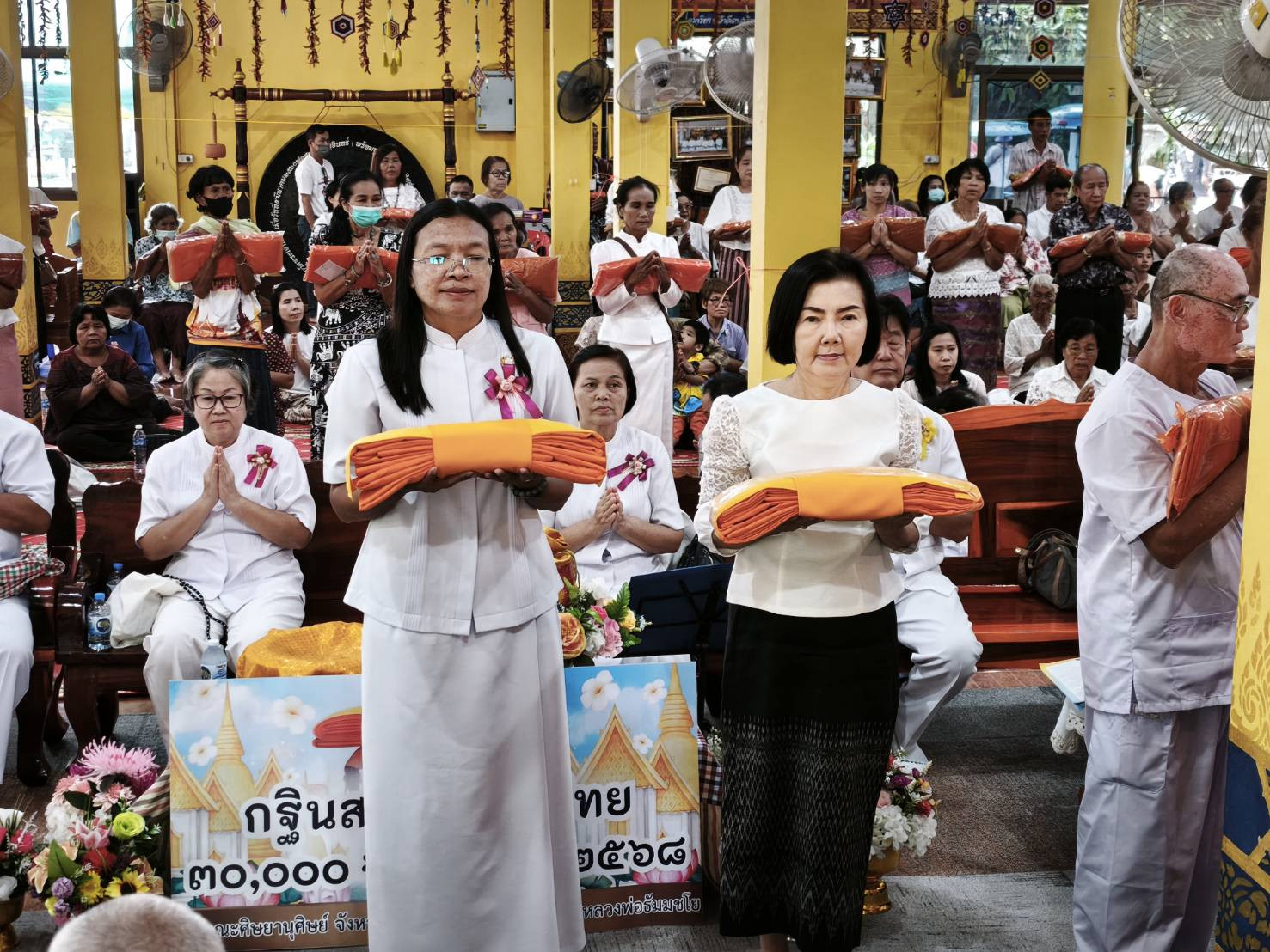 ภาพร่วมพิธีกรรมวัดบูรณะสิทธิ์