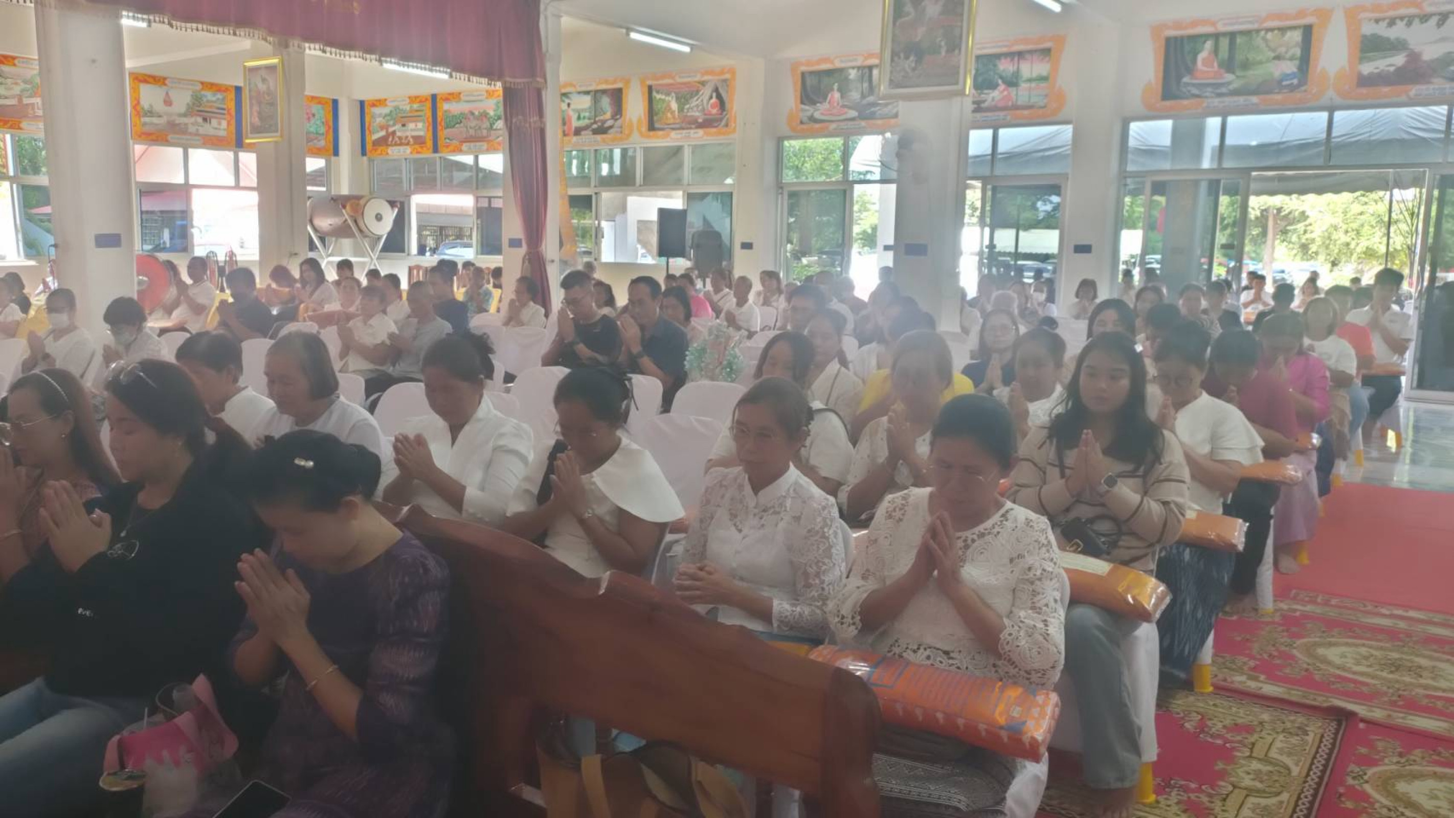 ภาพร่วมพิธีกรรมวัดทุ่งสาริกา