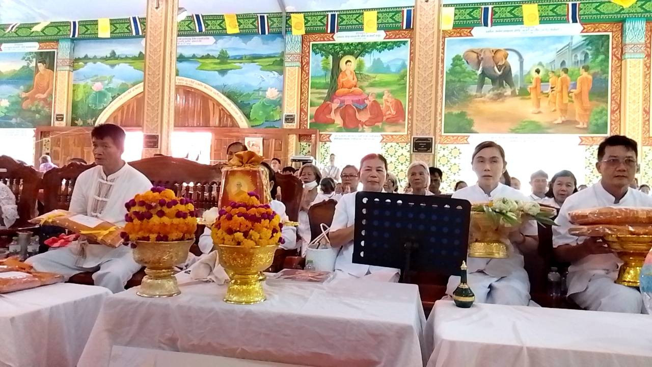 ภาพร่วมพิธีกรรมวัดทุ่งสามัคคี