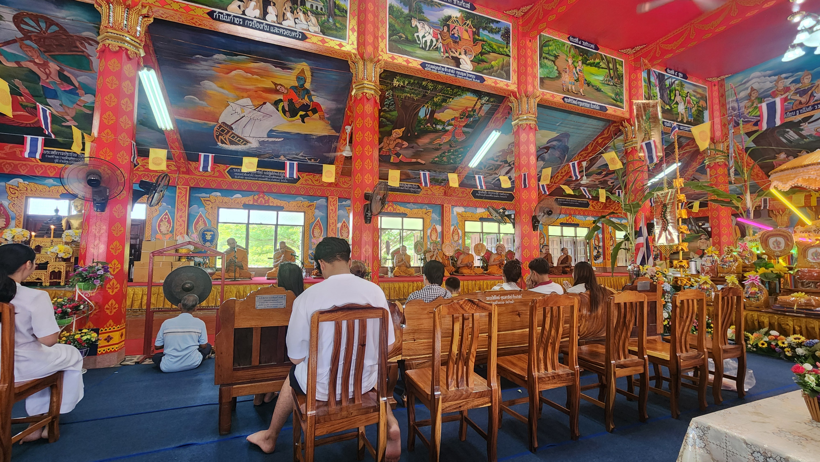 ภาพร่วมพิธีกรรมวัดบ้านม้า