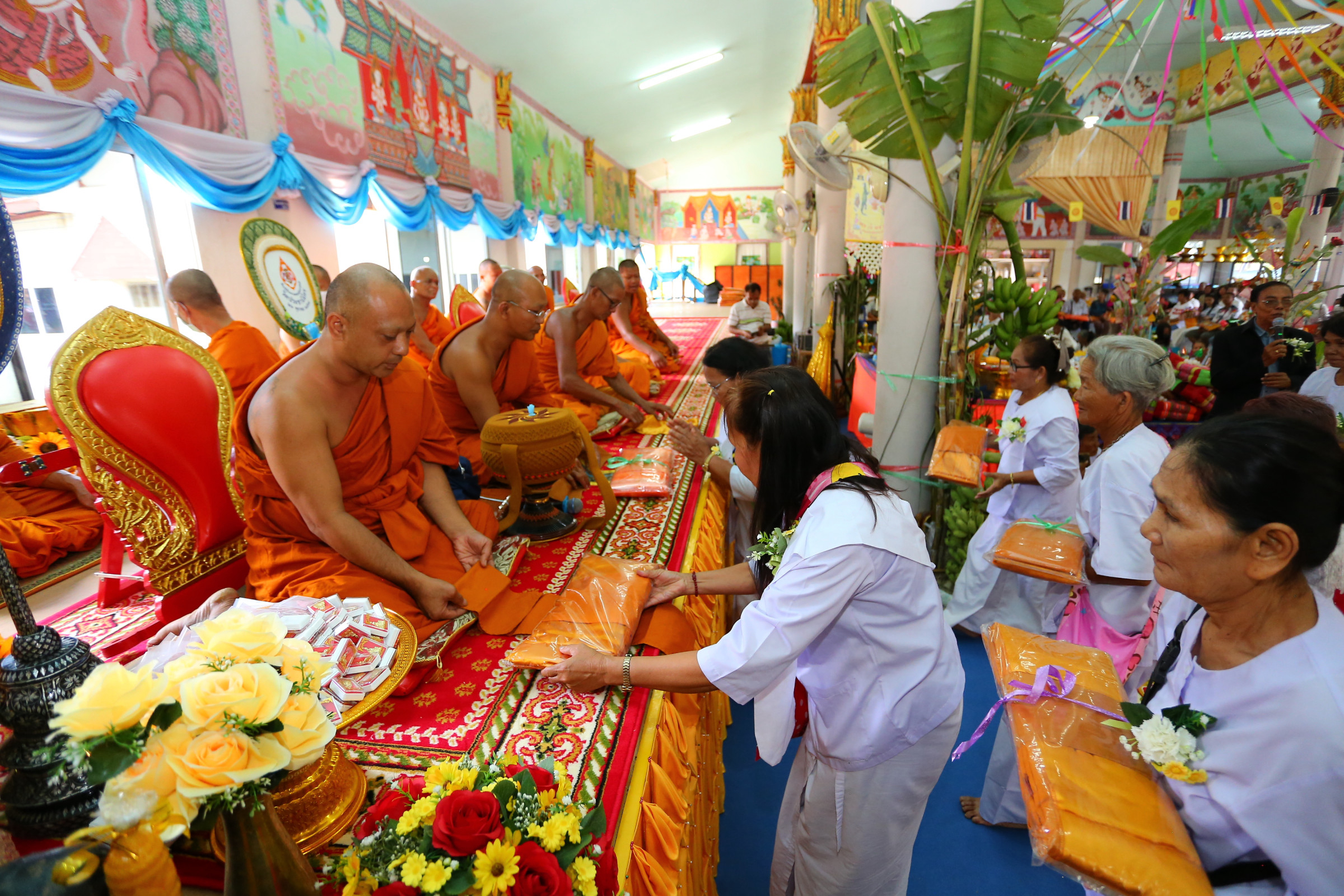 ภาพร่วมพิธีกรรมวัดประชานิมิตร