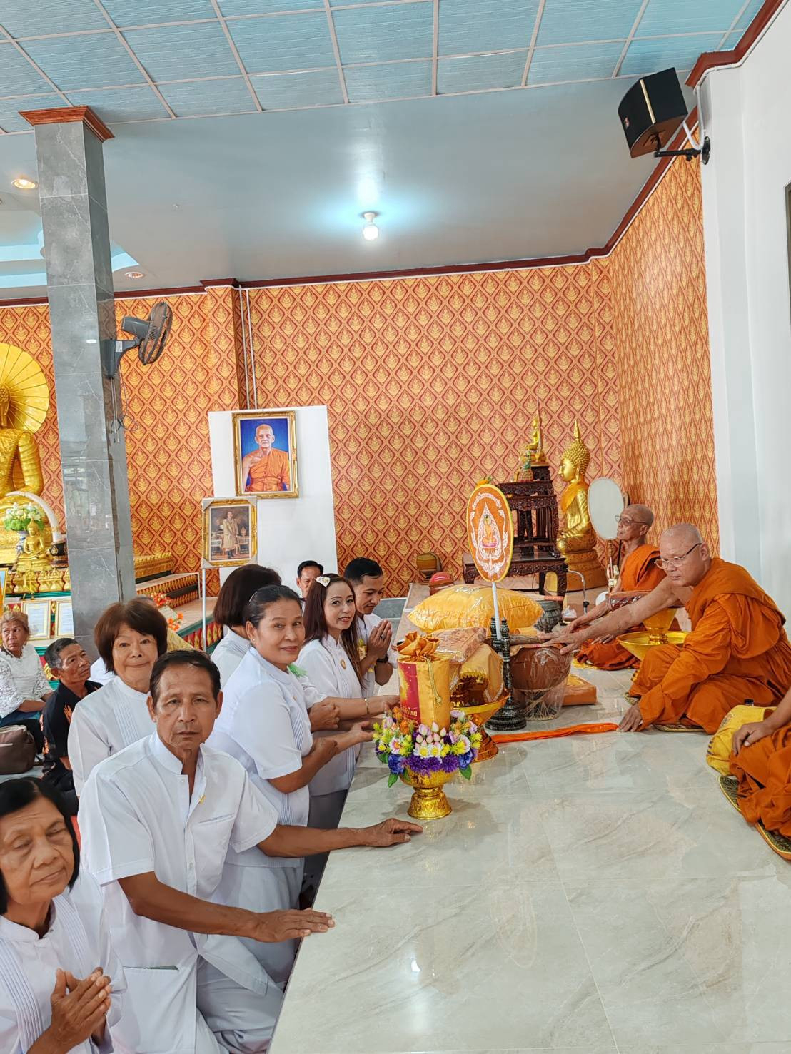 ภาพร่วมพิธีกรรมวัดเขาชันโต๊ะ