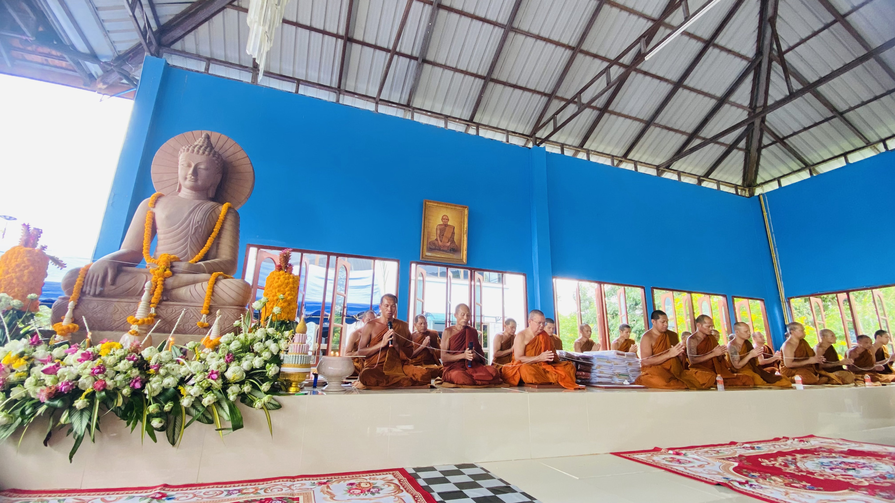 ภาพร่วมพิธีกรรมวัดป่าฐิตวิริโย