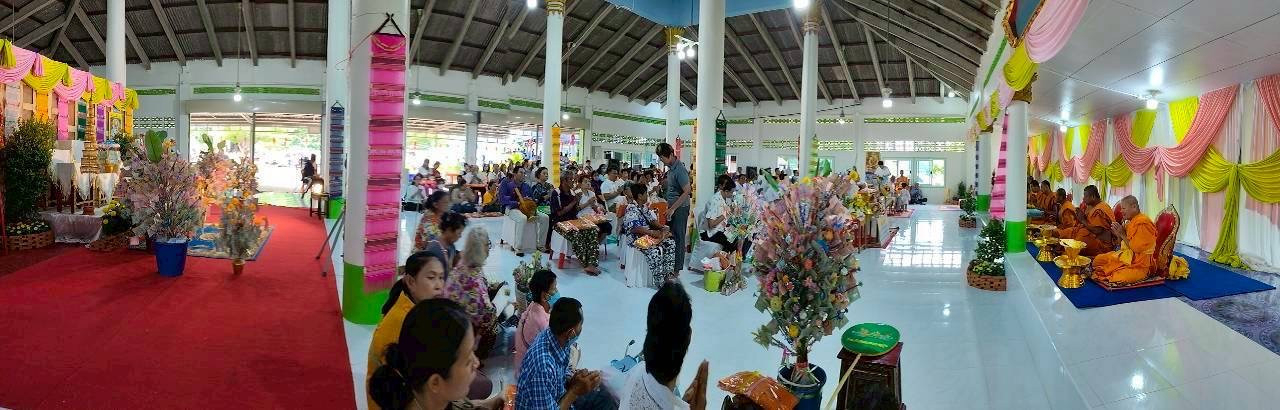 ภาพร่วมพิธีกรรมวัดบ้านกลำ