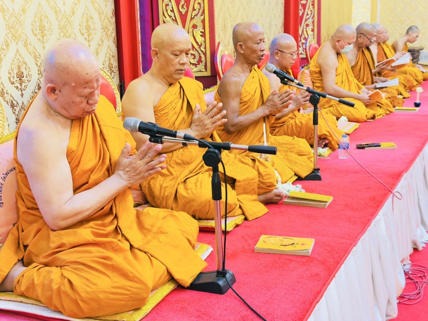 วัดใหม่อมตรส