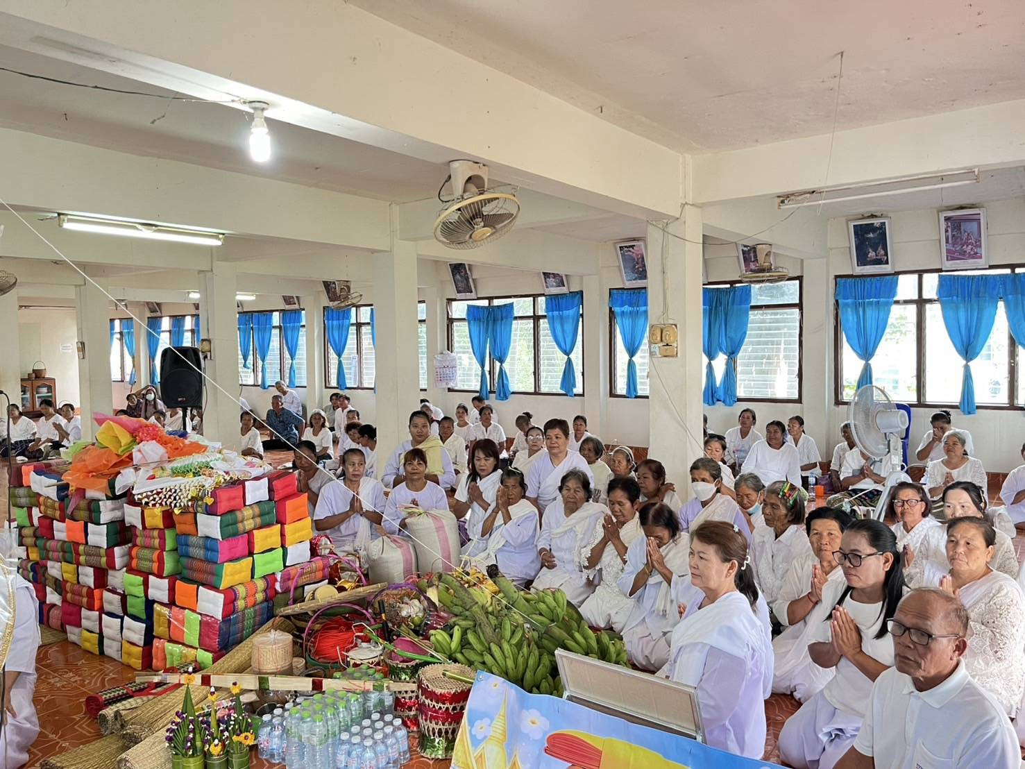 ภาพร่วมพิธีกรรมวัดบ้านเดิด