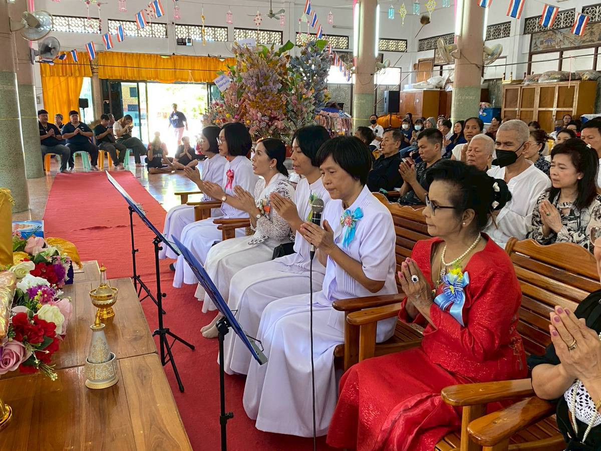 ภาพร่วมพิธีกรรมวัดไทรอารีรักษ์