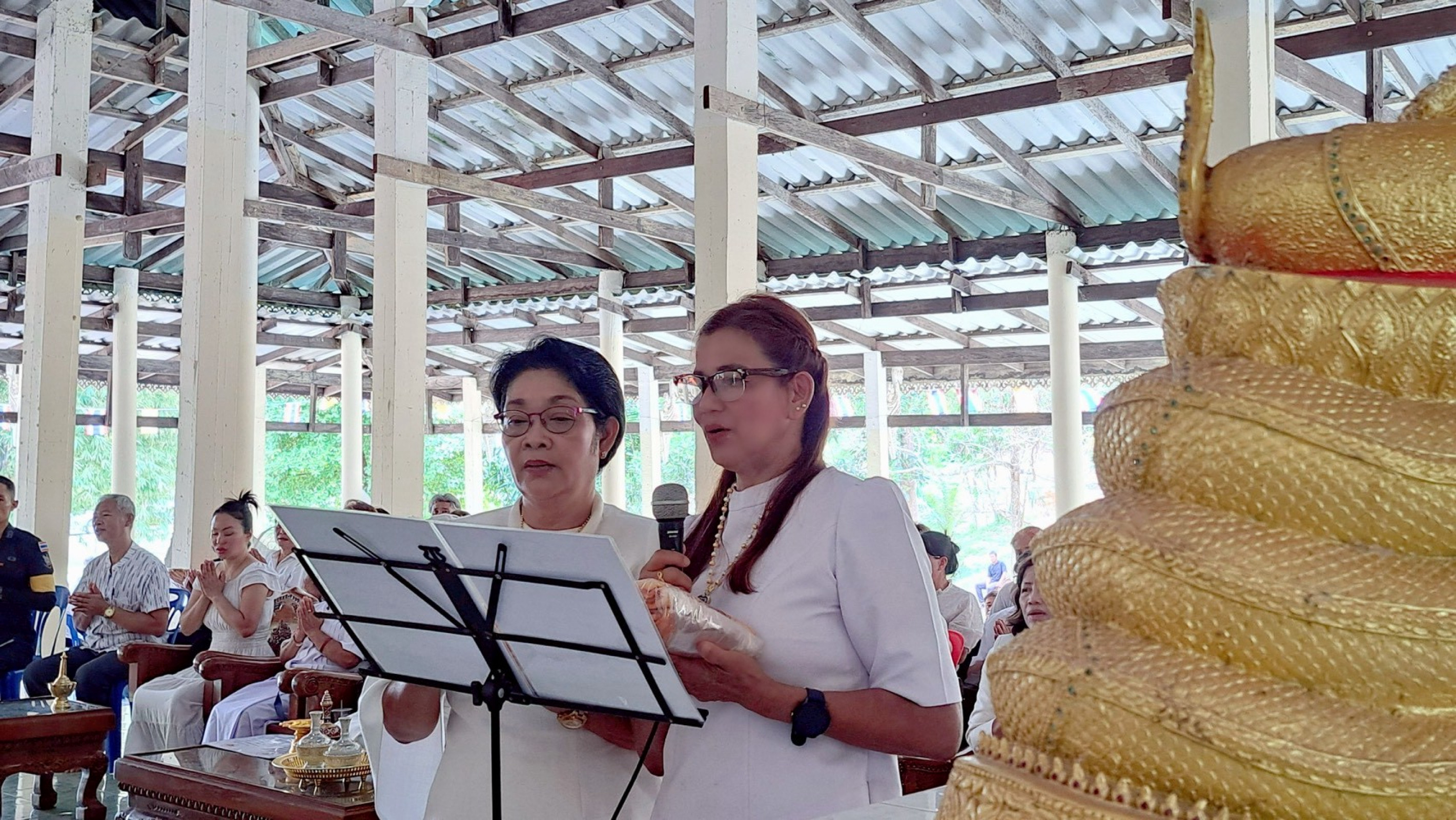 ภาพกล่าวคำถวายกฐินวัดเขากง