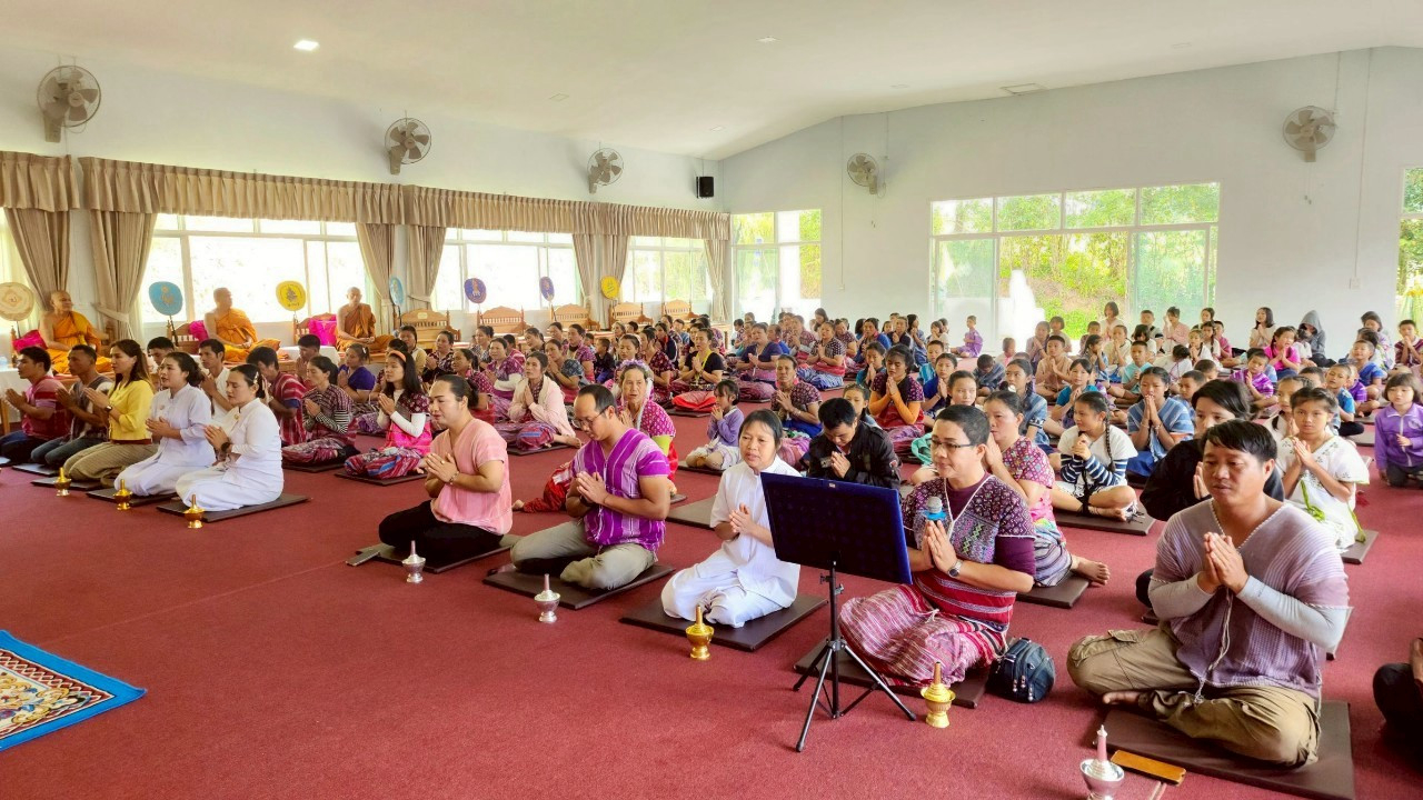 ภาพร่วมพิธีกรรมวัดพระธรรมจาริกบ้านผาปูน