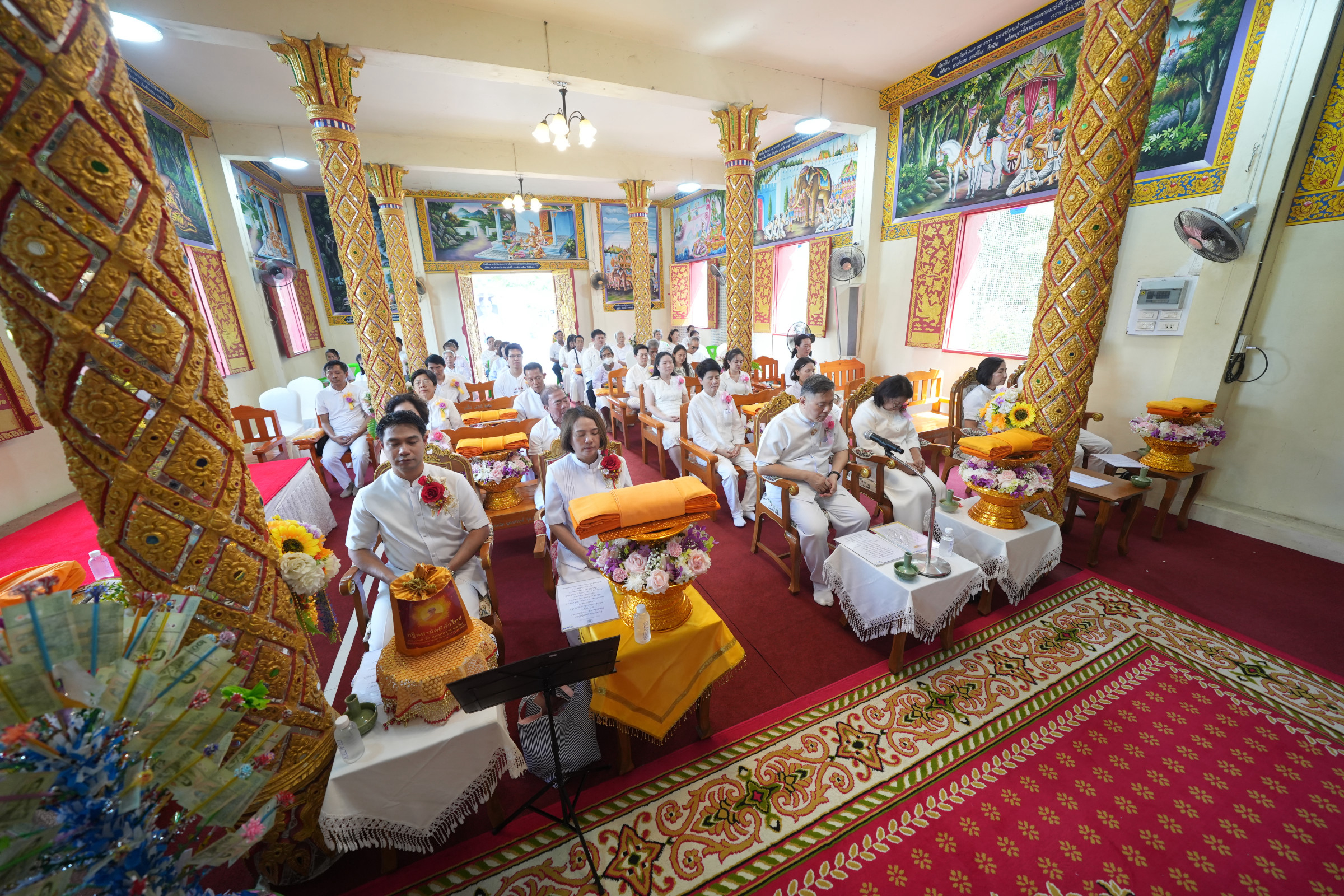 ภาพร่วมพิธีกรรมวัดผาแตน