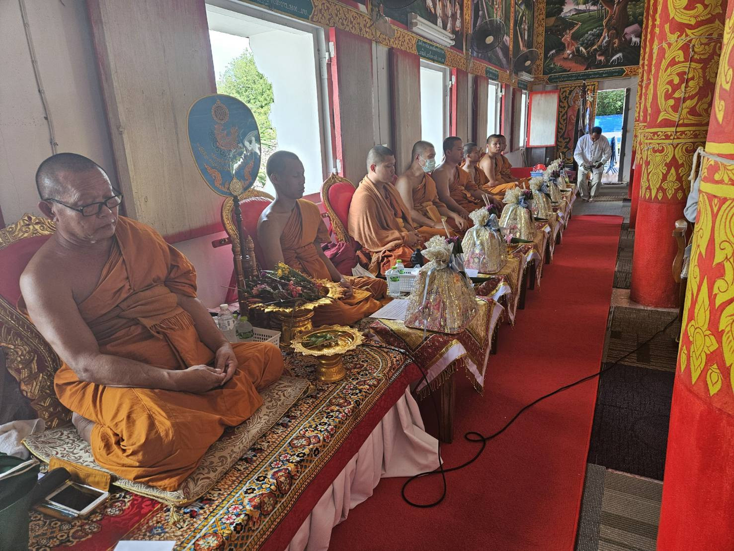 ภาพร่วมพิธีกรรมวัดบ้านโป่ง