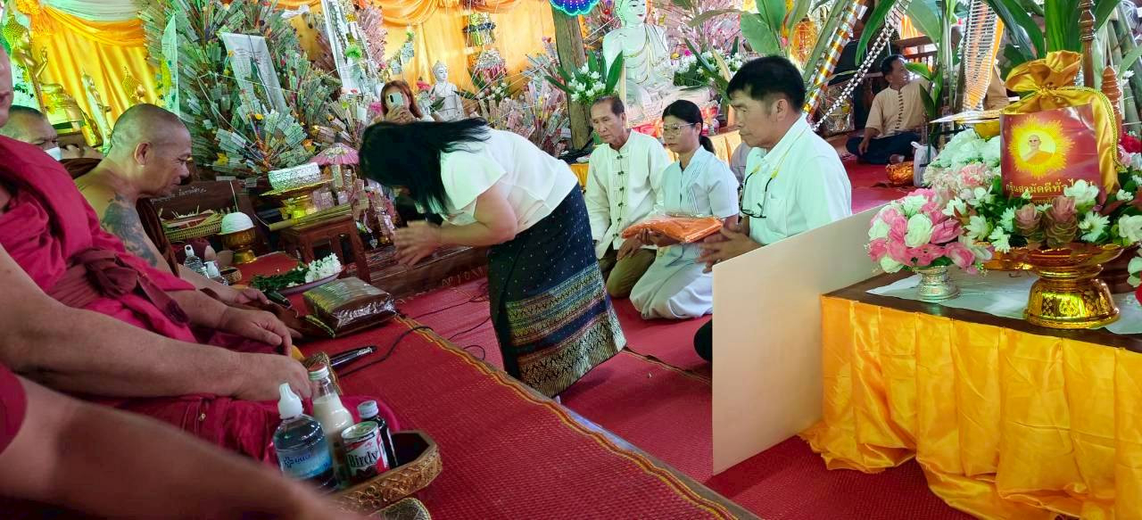 ภาพร่วมพิธีกรรมสำนักสงฆ์แก้วมงคล