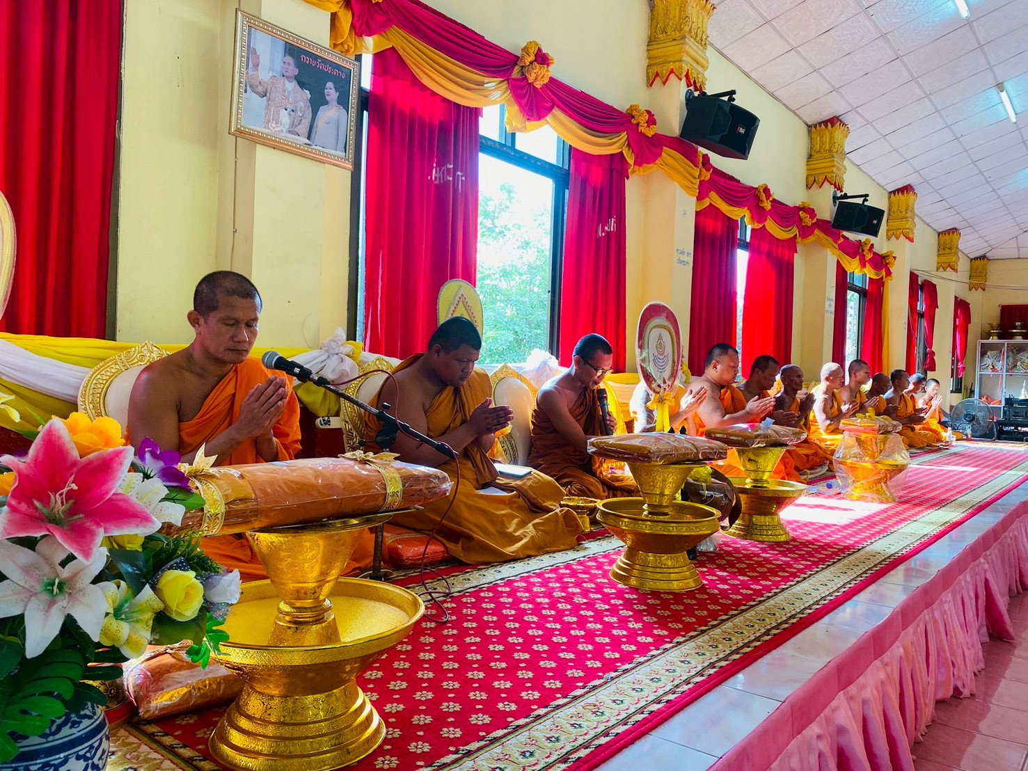 ภาพร่วมพิธีกรรมวัดประดาง