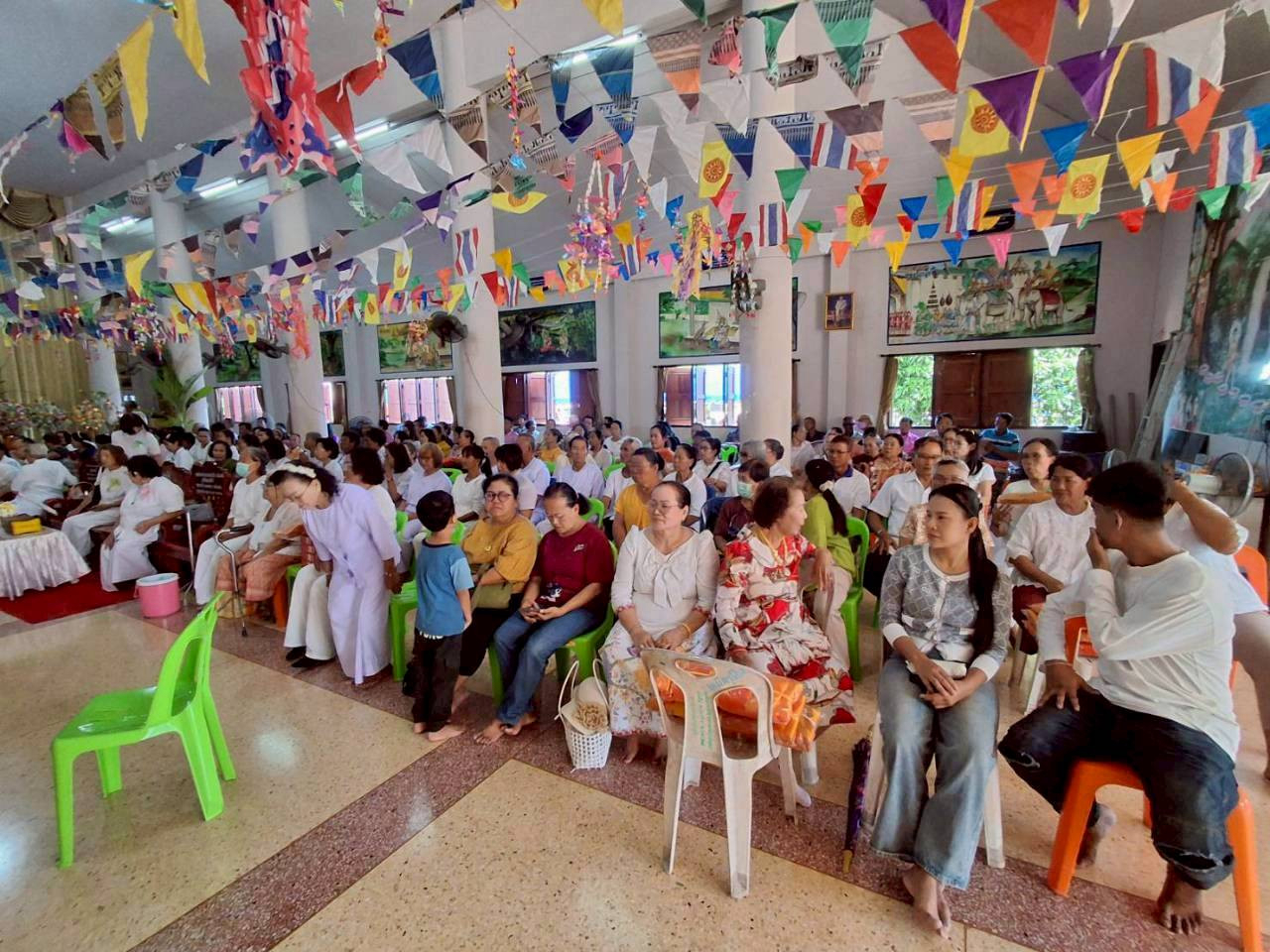 ภาพร่วมพิธีกรรมวัดหนองนาดำ