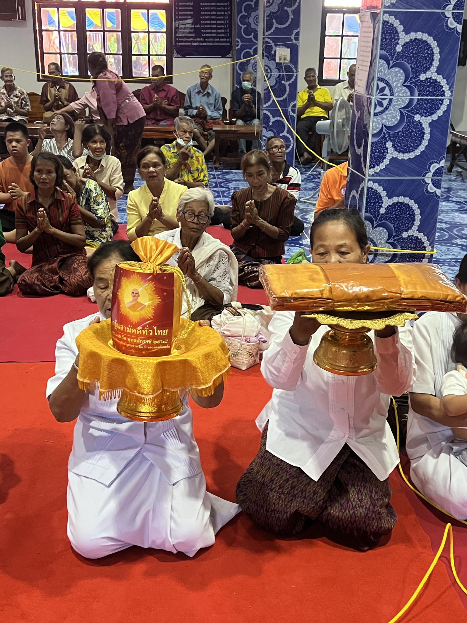 ภาพร่วมพิธีกรรมวัดราชบัณฑิตาราม