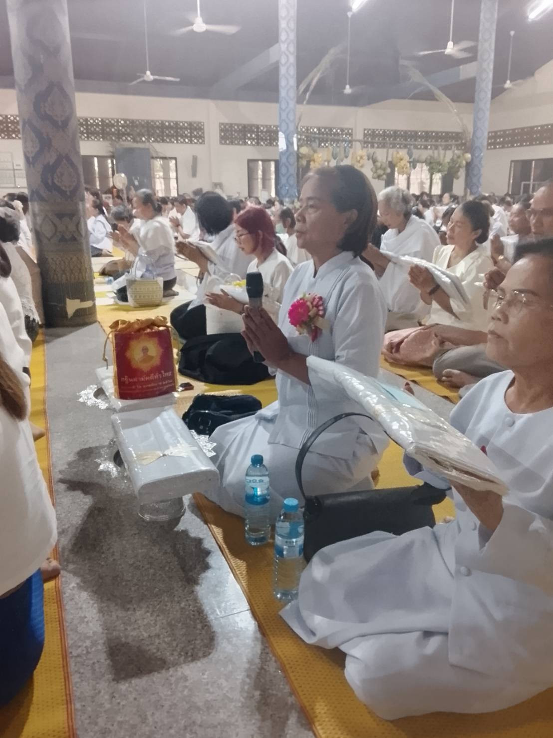 ภาพกล่าวคำถวายกฐินวัดป่าน้ำคำเกิ่ง