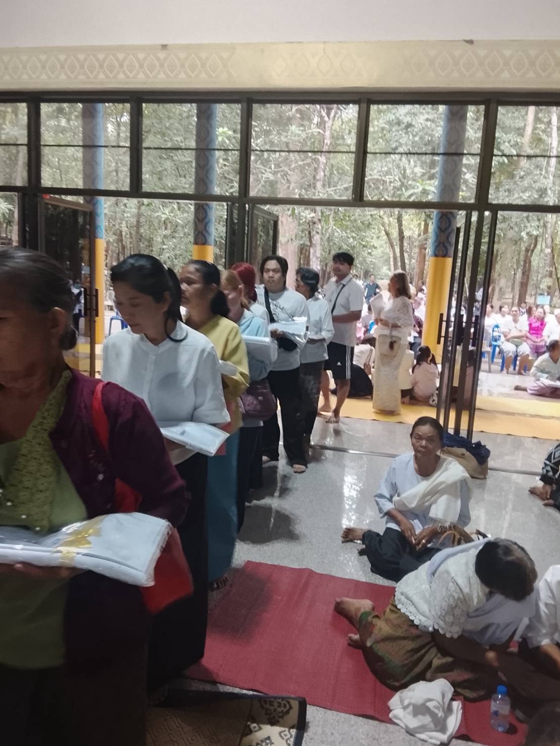 ภาพร่วมพิธีกรรมวัดป่าน้ำคำเกิ่ง