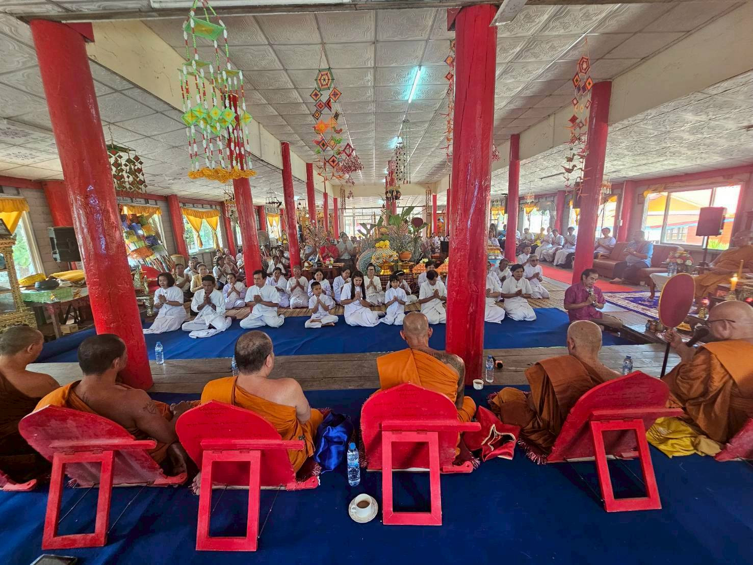 ภาพร่วมพิธีกรรมวัดสำราญ