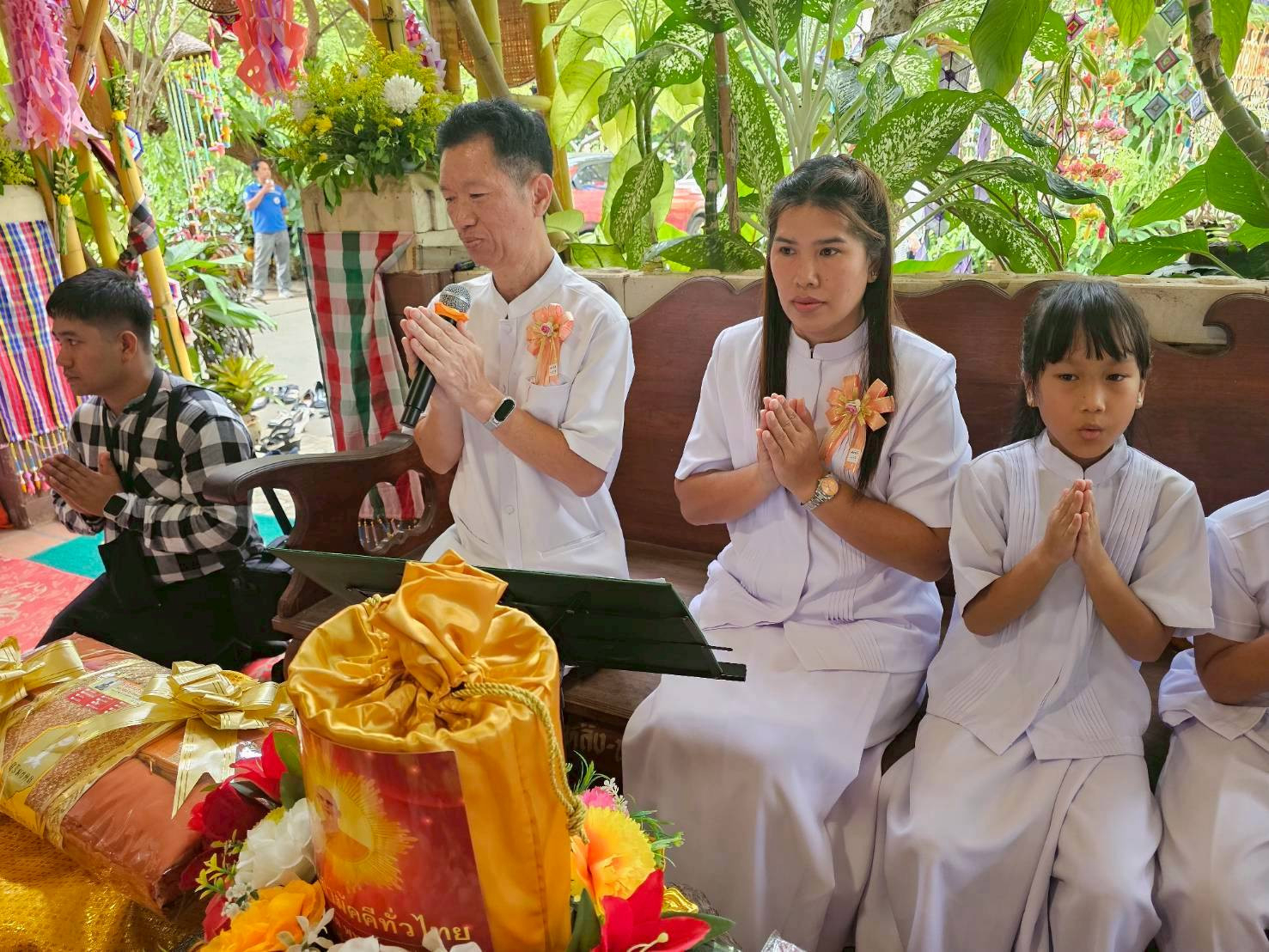 ภาพกล่าวคำถวายกฐินวัดโพธิ์ทอง