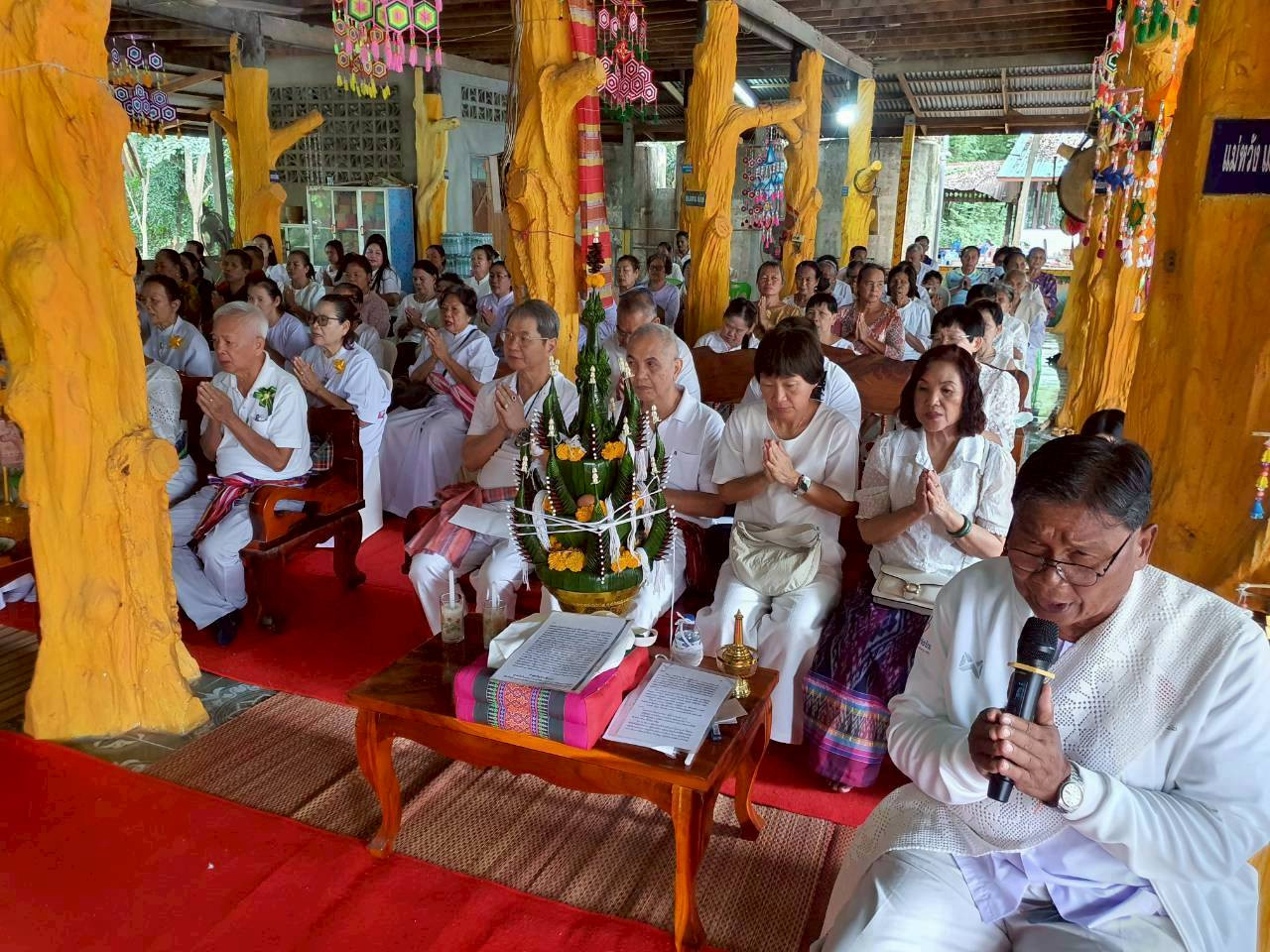 ภาพร่วมพิธีกรรมวัดสุนทราวาส