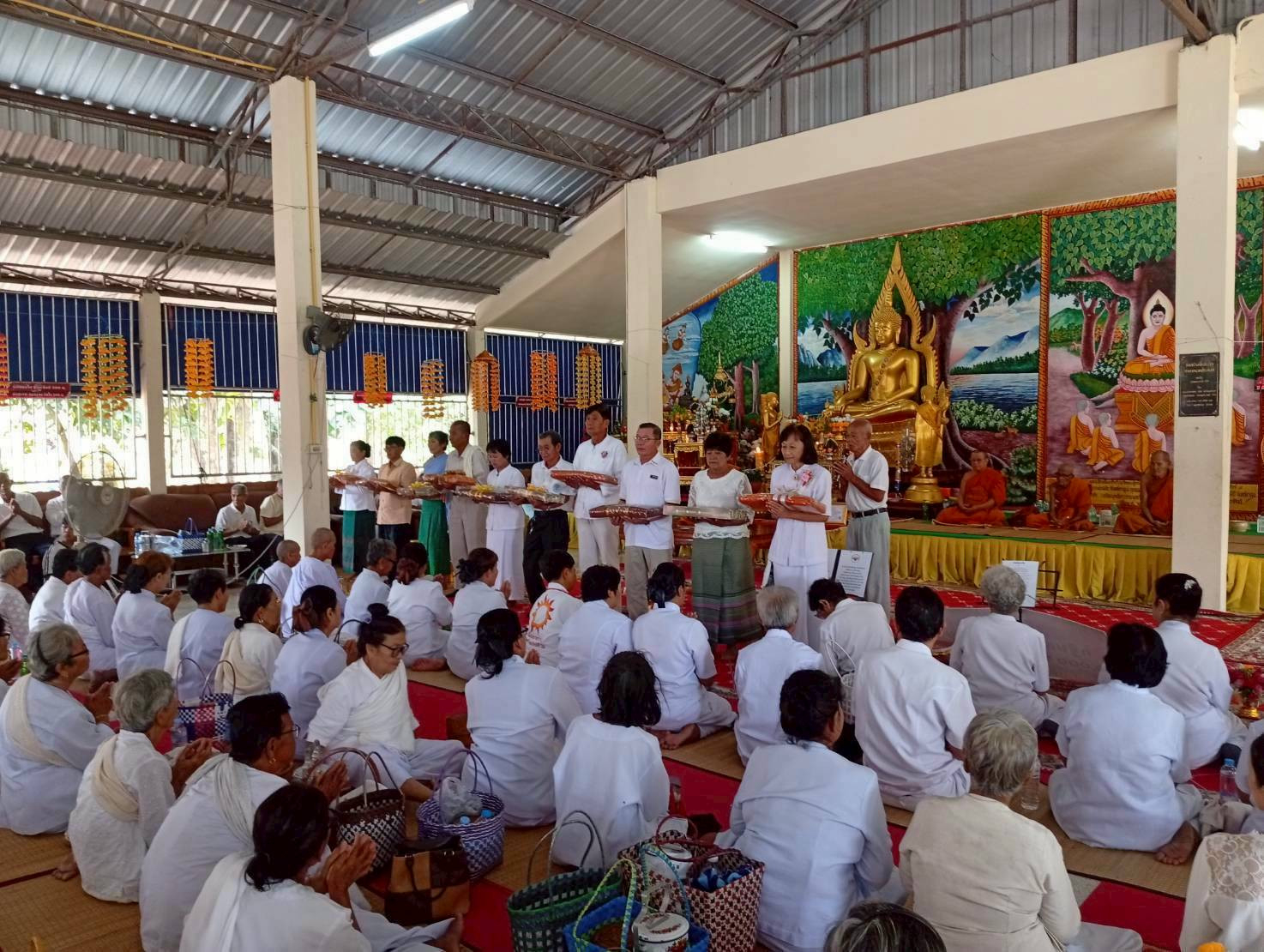 ภาพร่วมพิธีกรรมวัดตลาดโพธิ์ศรีบ้านห้วยหว้า