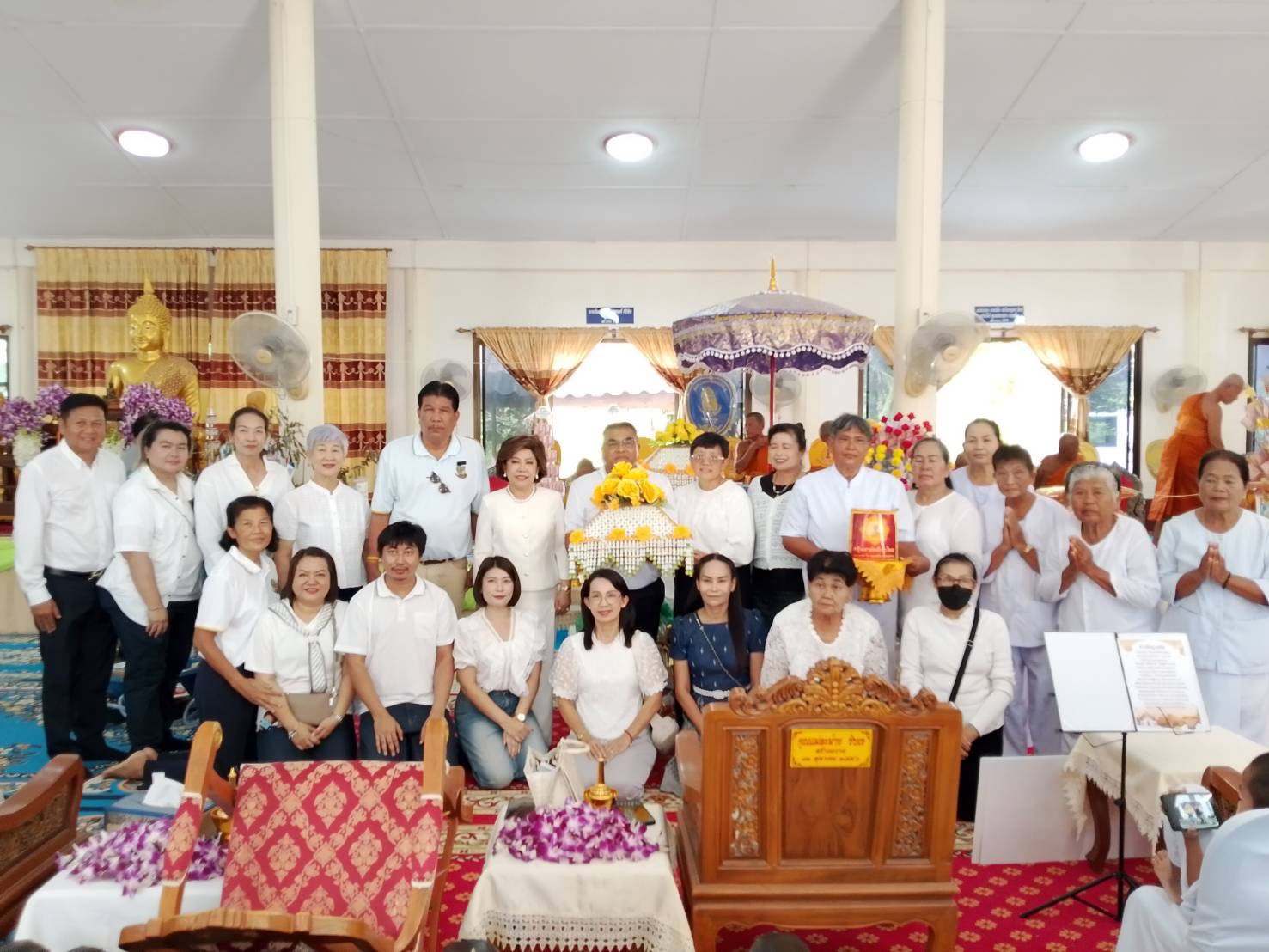ภาพร่วมพิธีกรรมวัดหนองตาเนิด