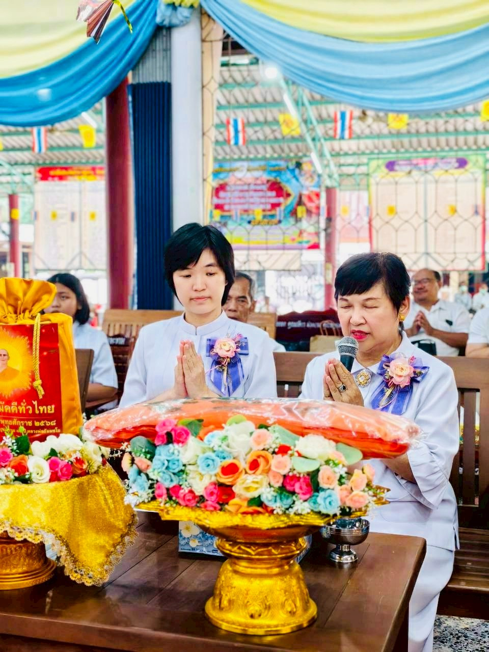 ภาพร่วมพิธีกรรมวัดมะขาม