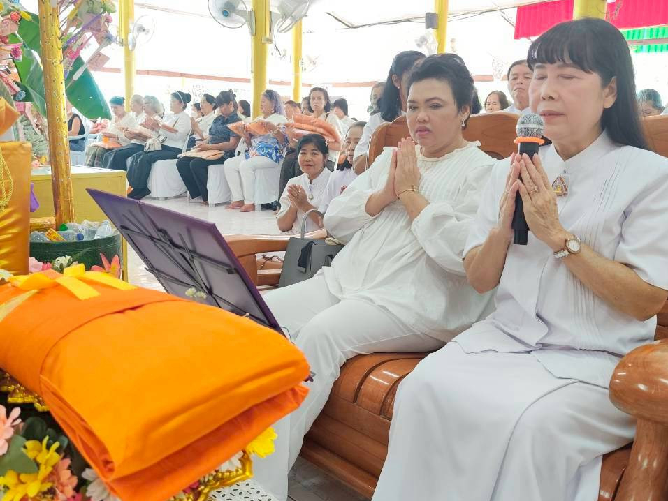 ภาพกล่าวคำถวายกฐินที่พักสงฆ์ก.ม.8 พลูตาหลวง