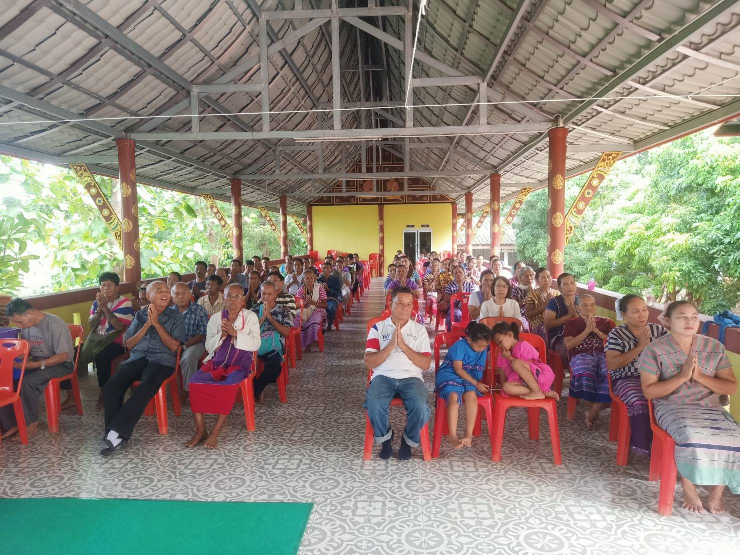 ภาพร่วมพิธีกรรมวัดวังหลวง
