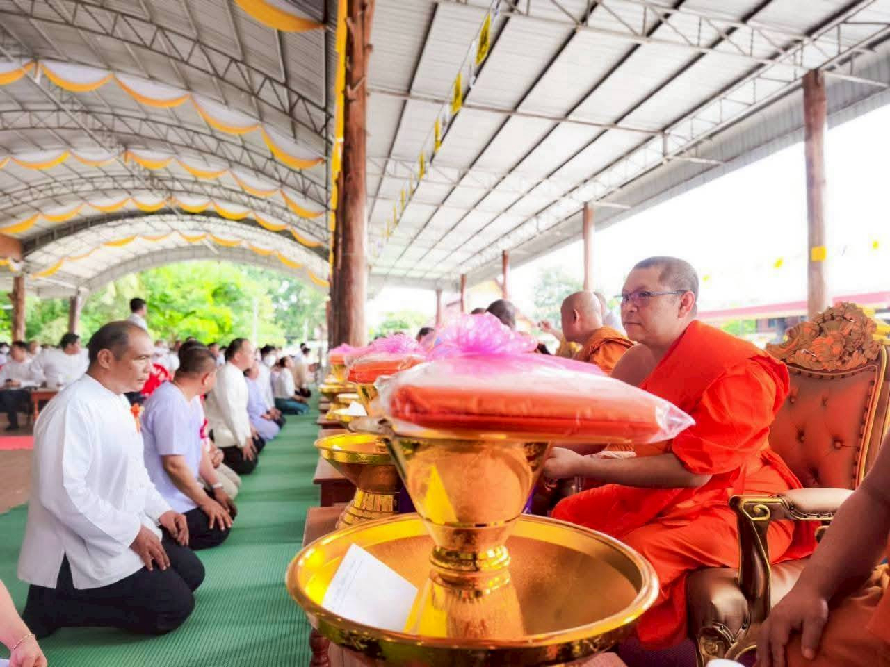ภาพร่วมพิธีกรรมวัดศิลาลาด