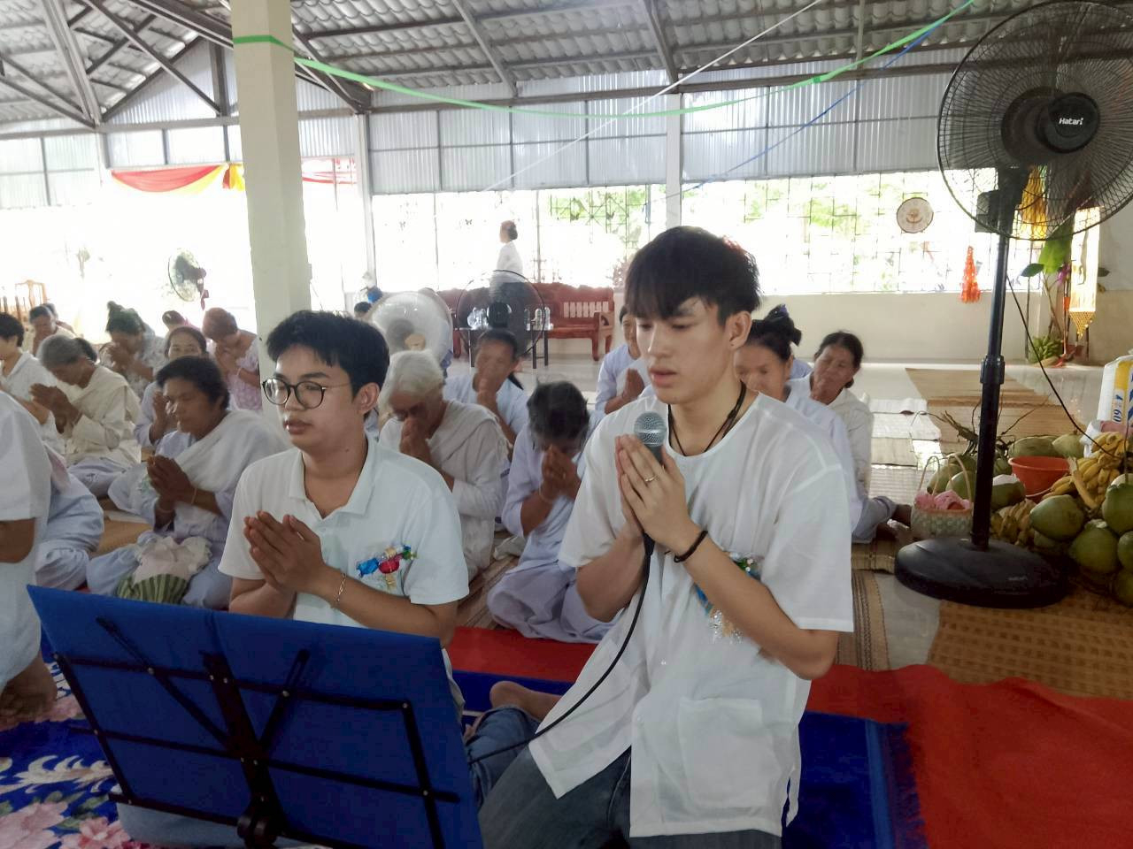 ภาพกล่าวคำถวายกฐินวัดศรีอรุณ