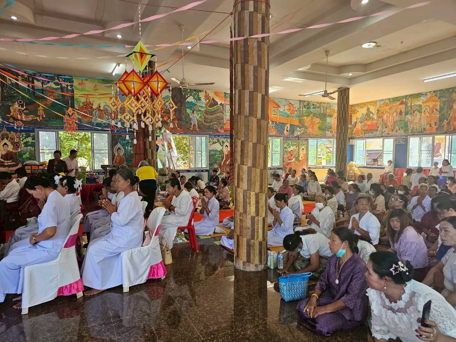 ภาพร่วมพิธีกรรมวัดป่าโนนทอง