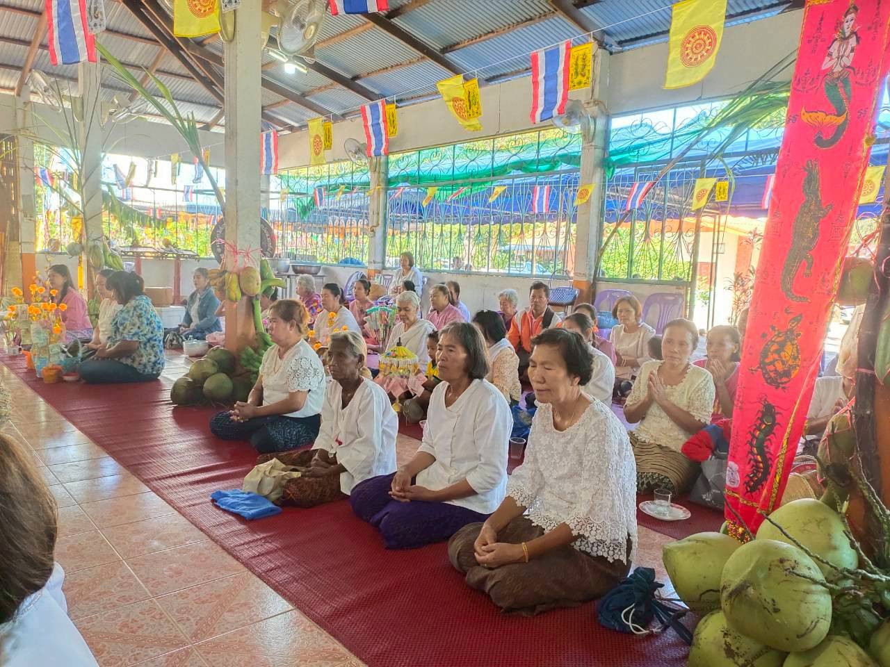 ภาพร่วมพิธีกรรมวัดมโนธรรมทาน