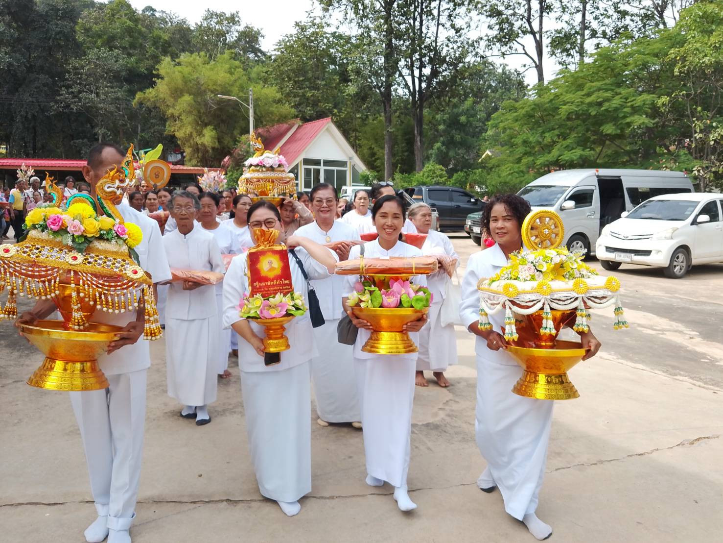 ภาพร่วมขบวนกฐินวัดพงษ์ไพบูลย์