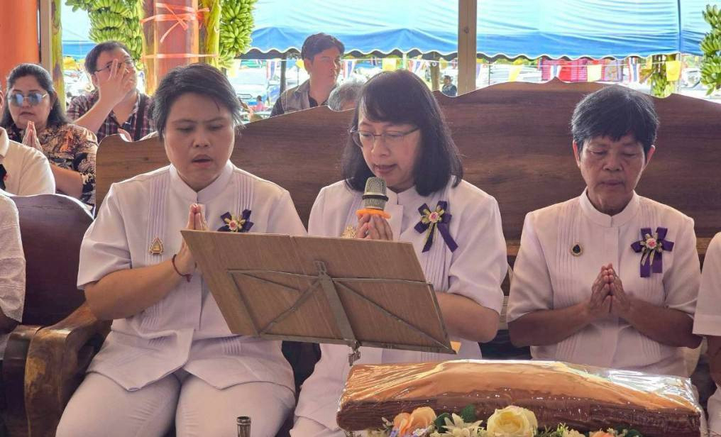 ภาพกล่าวคำถวายกฐินวัดพุบ่อง