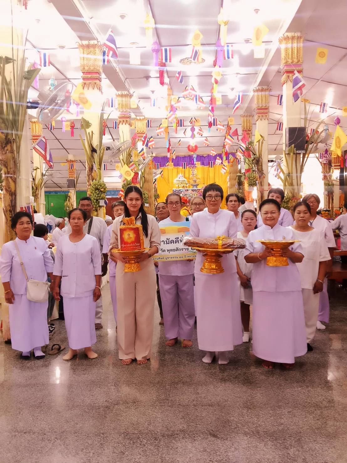 ภาพร่วมพิธีกรรมวัดเขาใหญ่