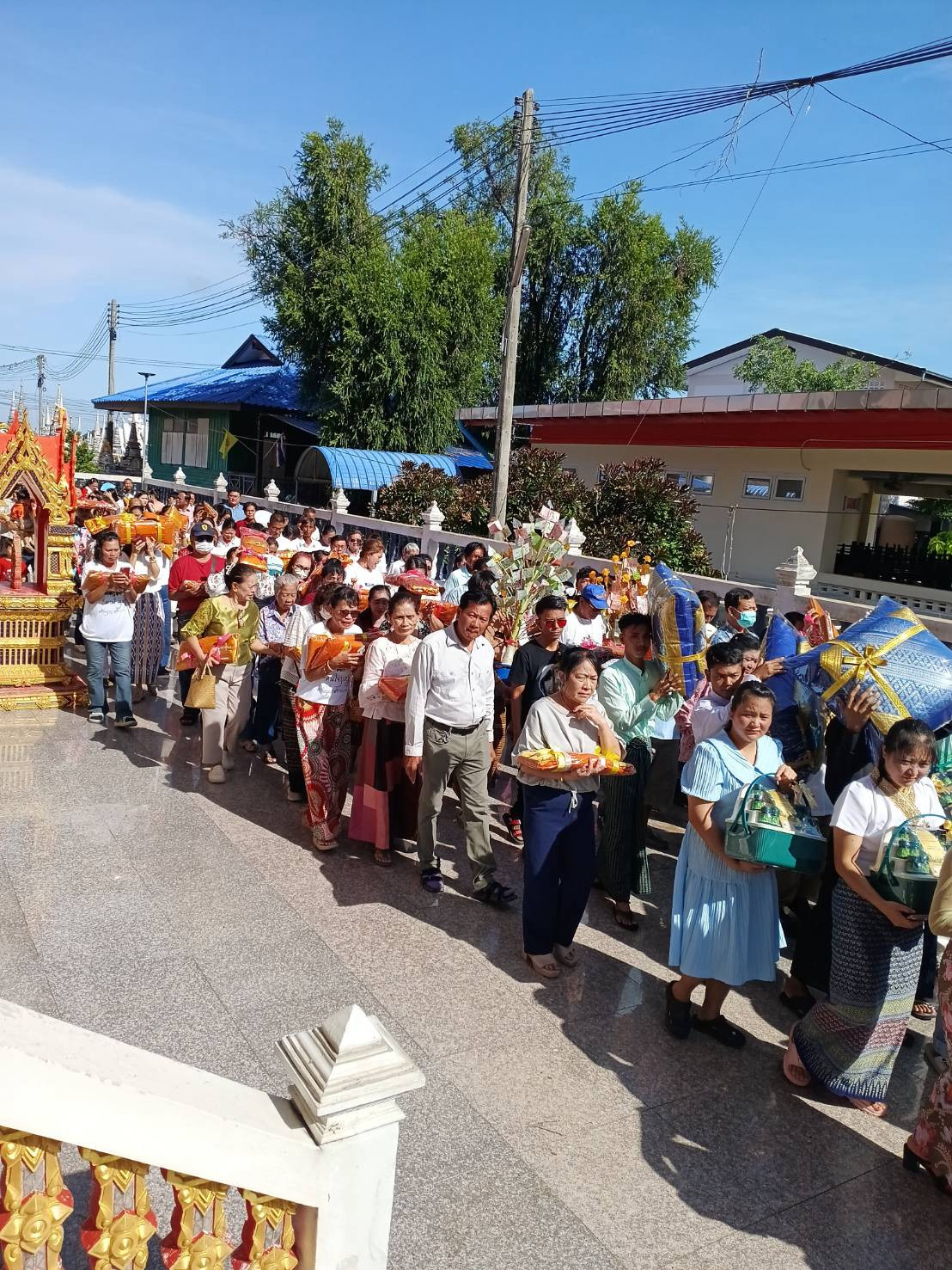 ภาพร่วมพิธีกรรมวัดสุขาราม(สามแยก)
