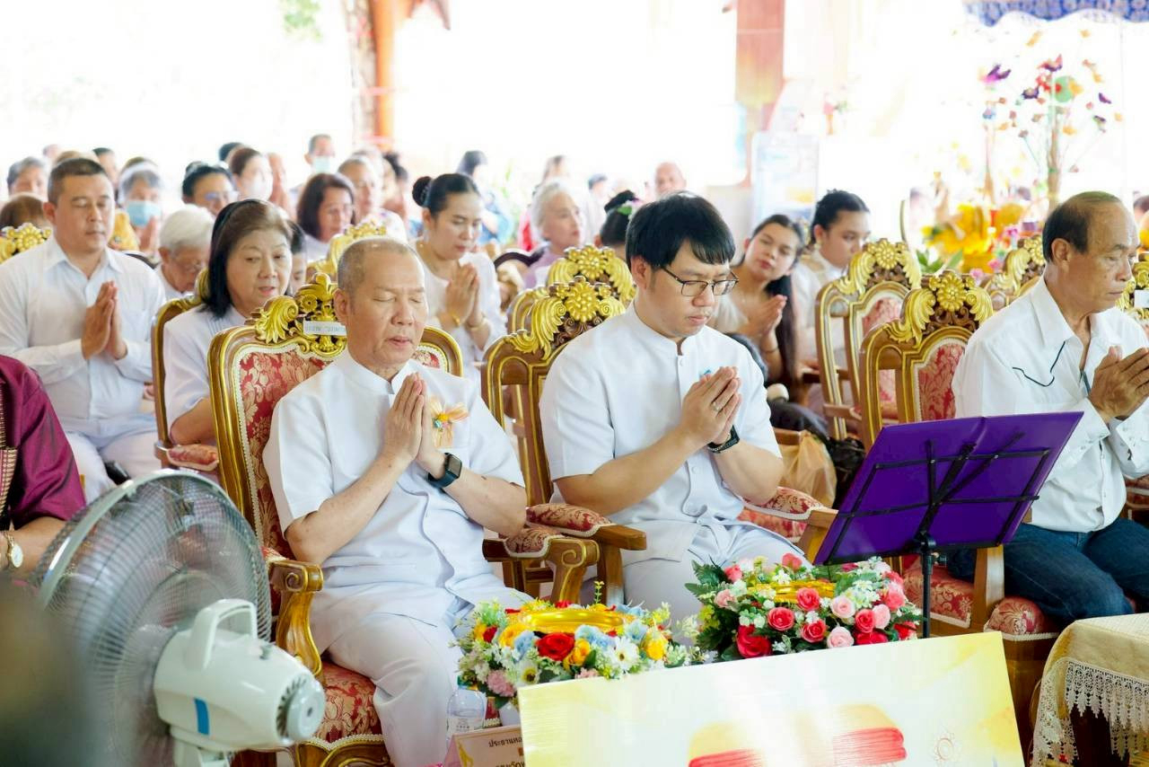 ภาพร่วมพิธีกรรมวัดเหลืองอ่อนภาวนาราม