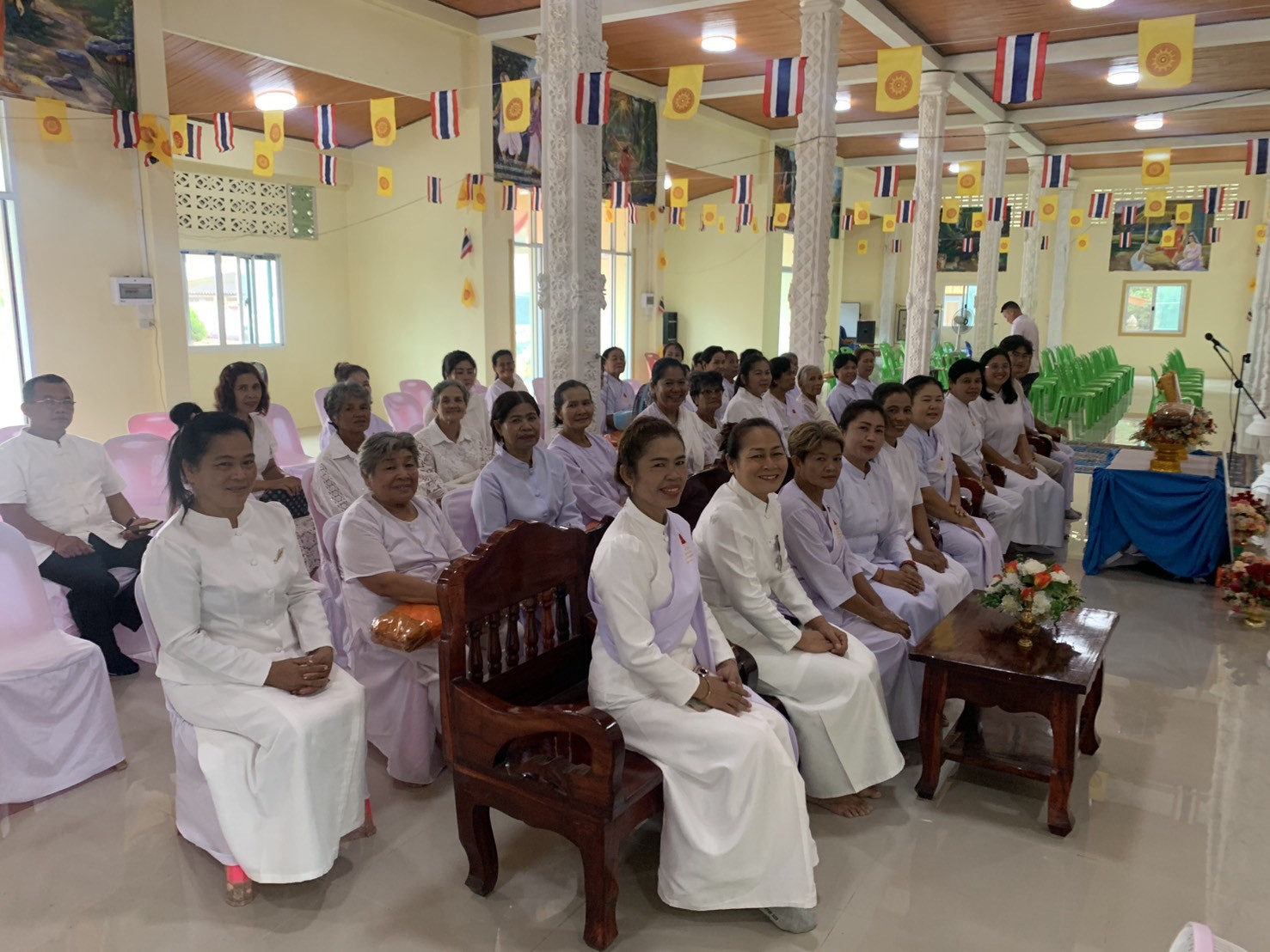 ภาพร่วมพิธีกรรมวัดวังทอง