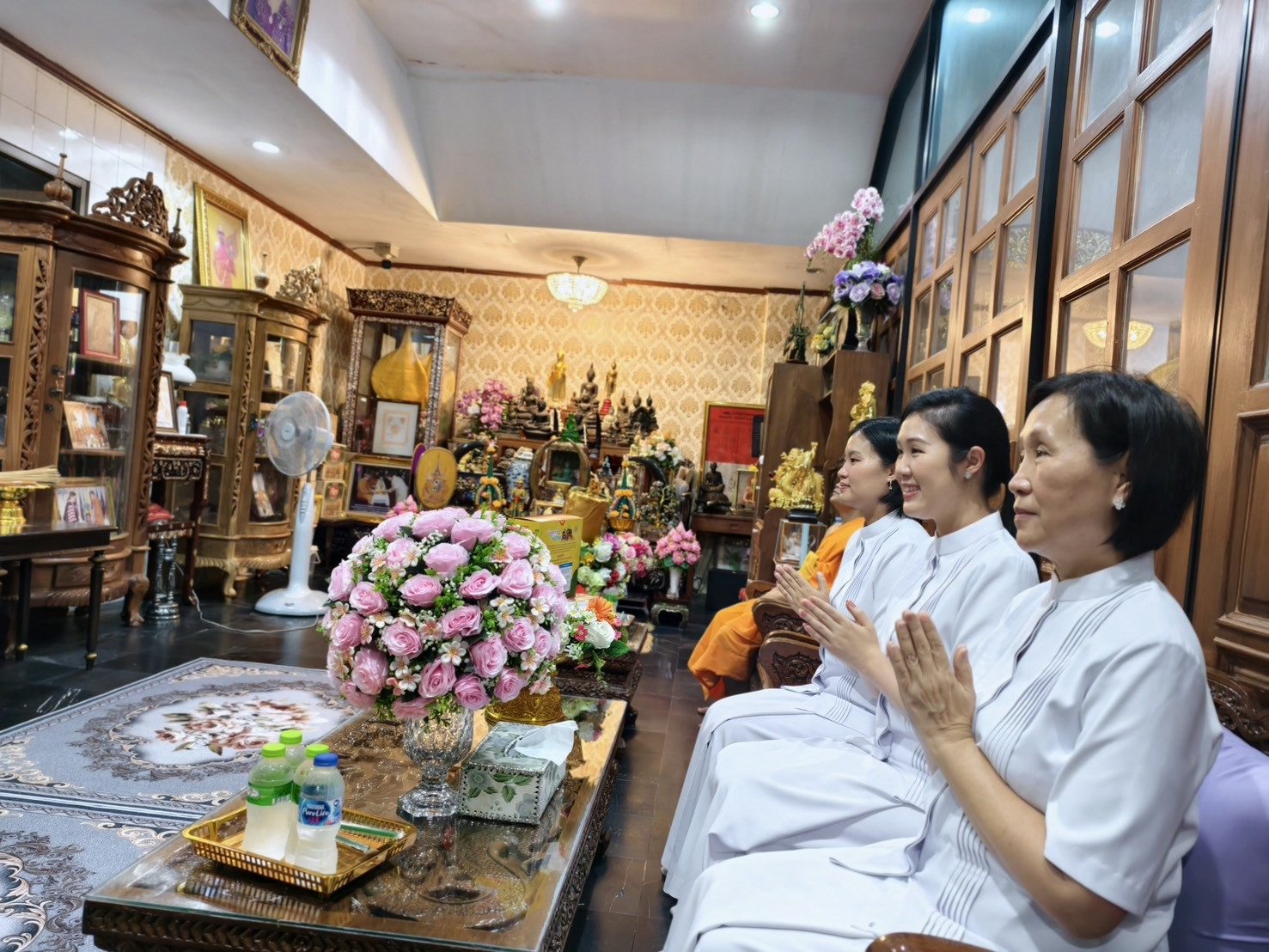 ภาพกล่าวคำถวายกฐินวัดบางนานอก